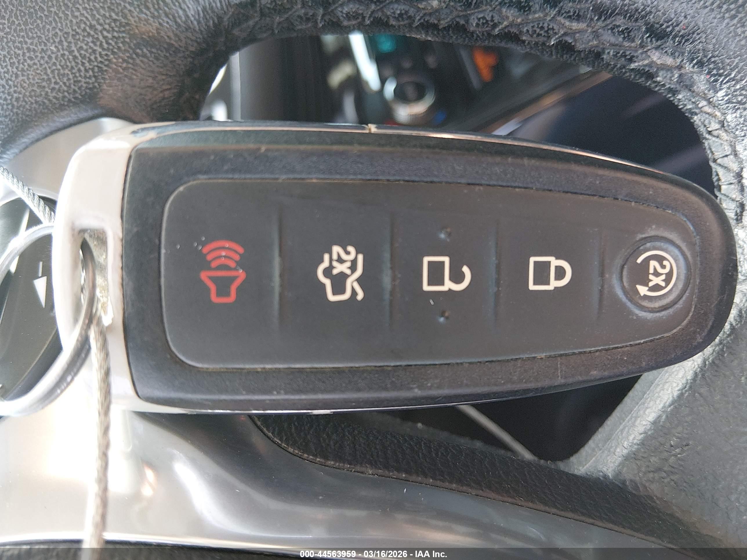 FORD ESCAPE image 11