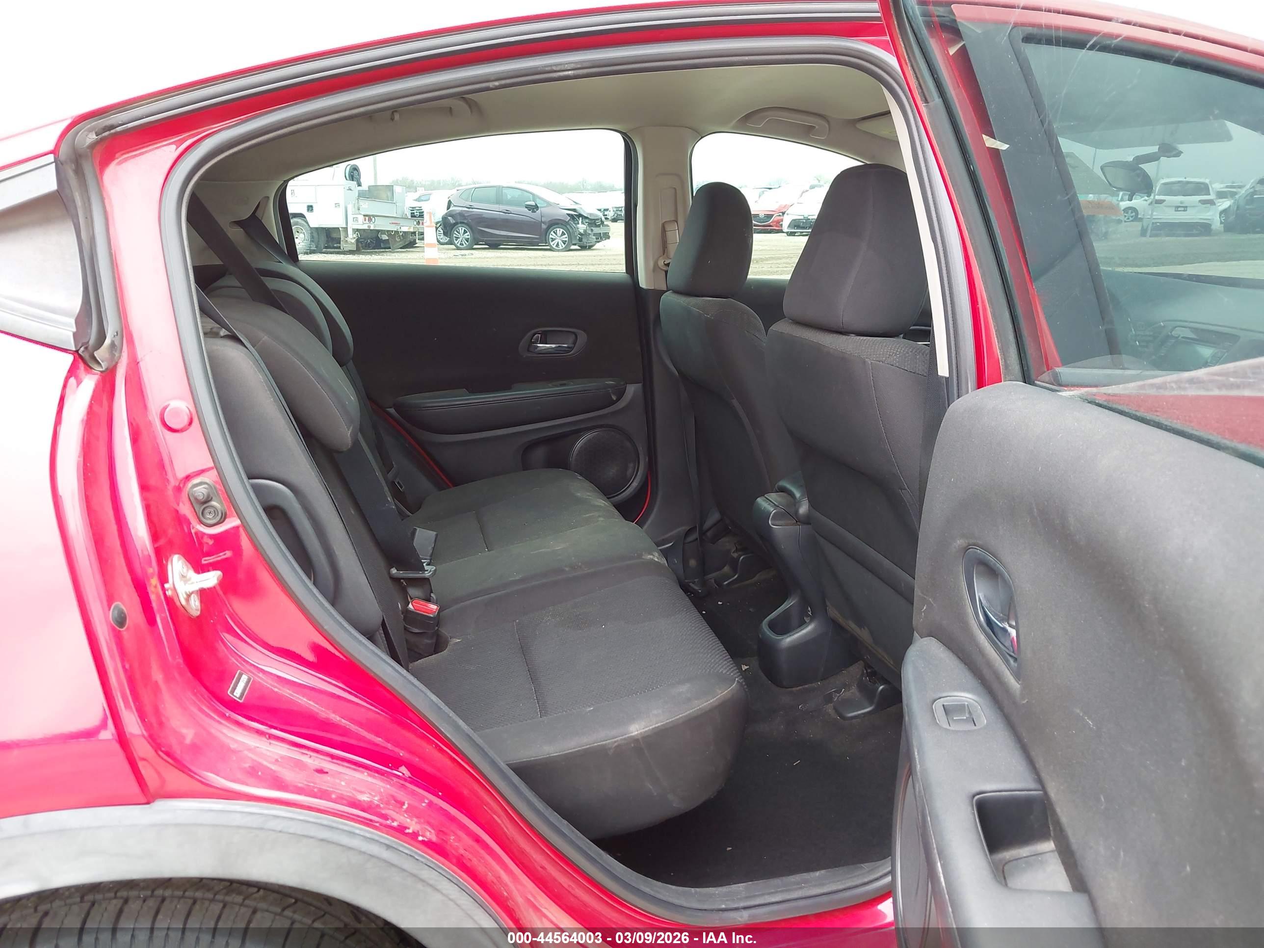 HONDA HR-V image 8