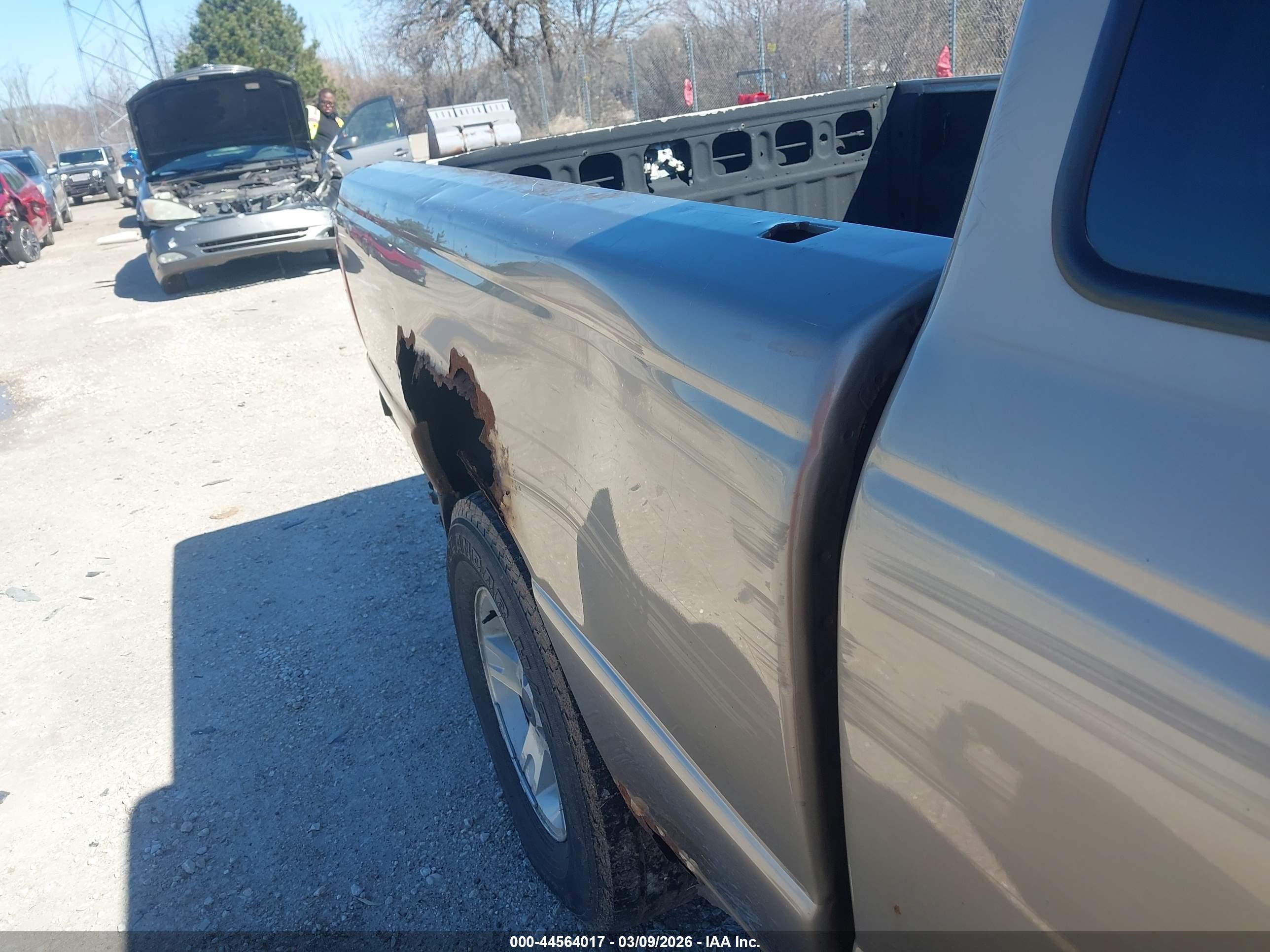 FORD RANGER image 6