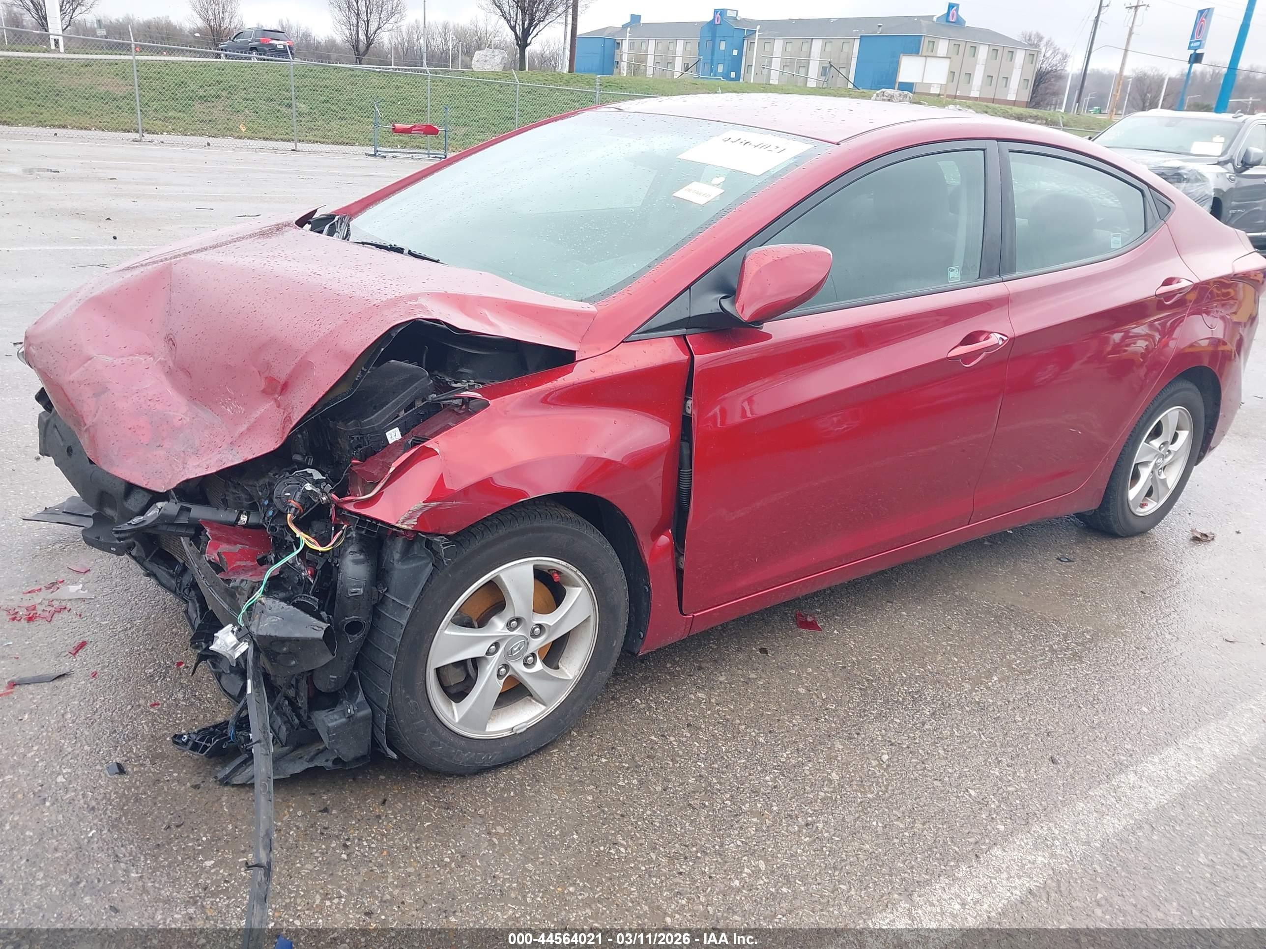 HYUNDAI ELANTRA image 2
