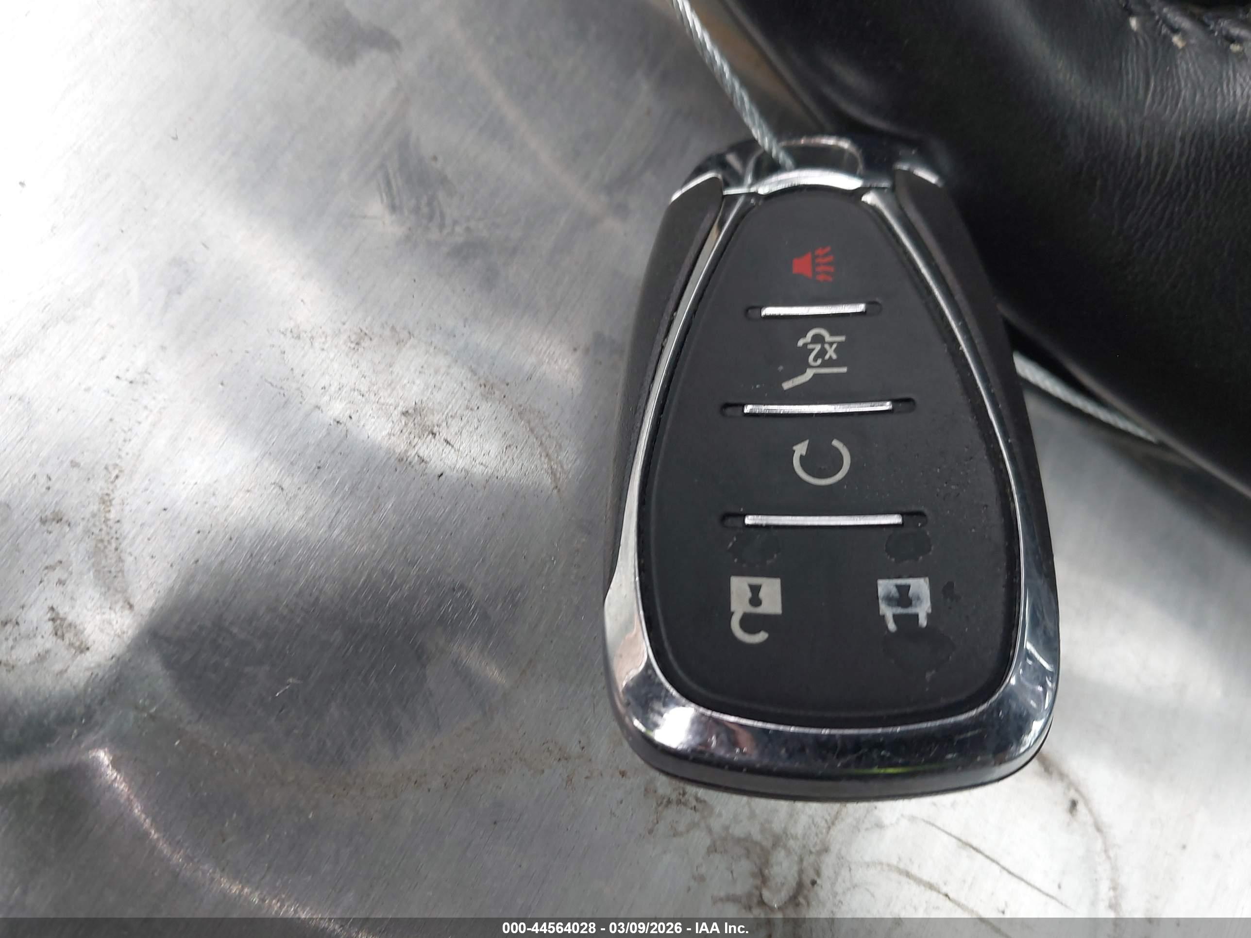 CHEVROLET EQUINOX image 11