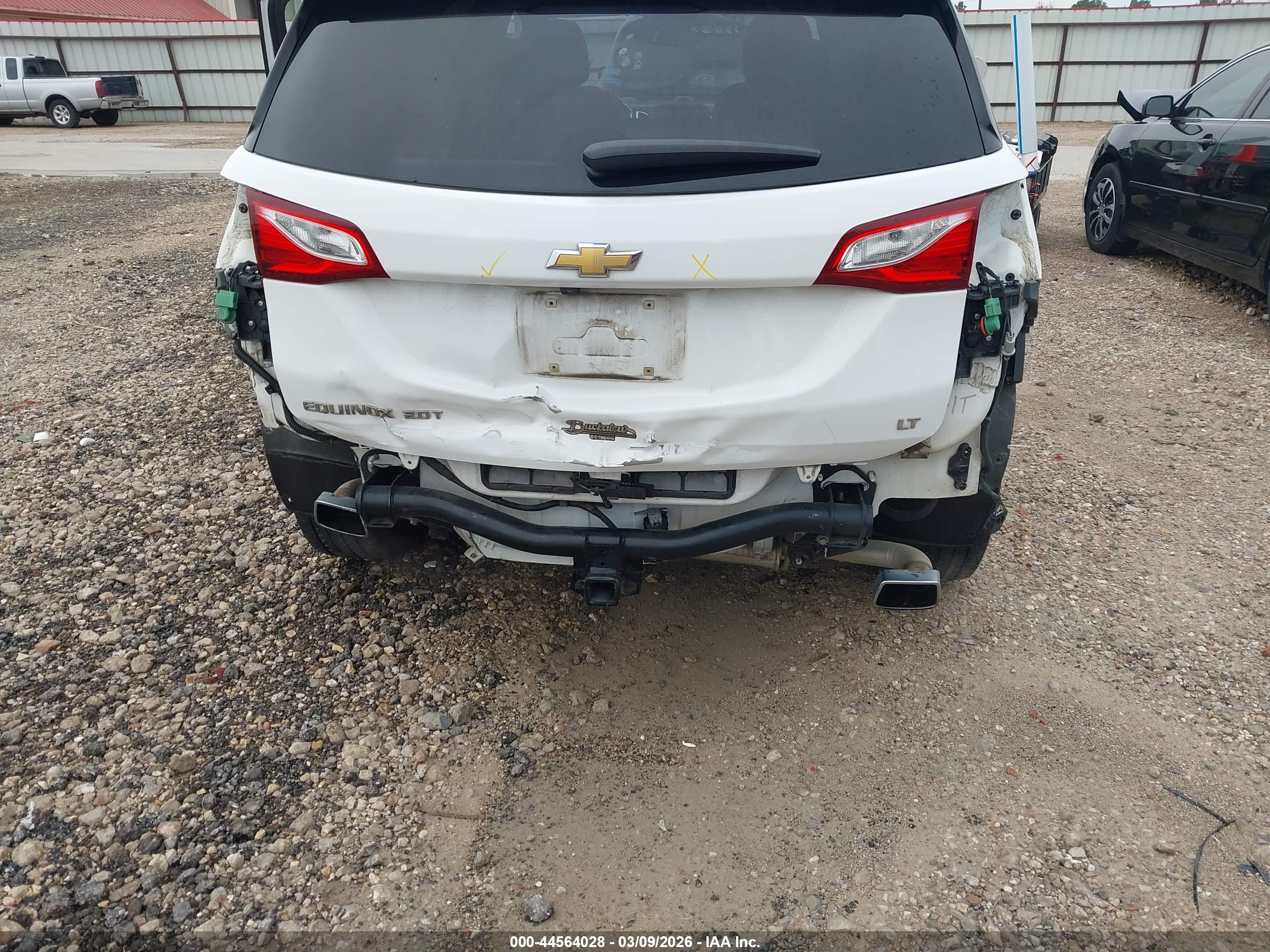 CHEVROLET EQUINOX image 6