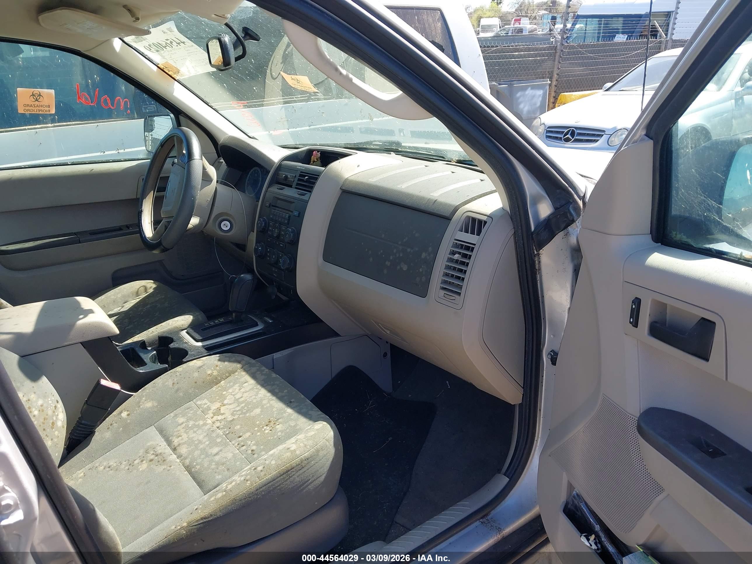 FORD ESCAPE image 5