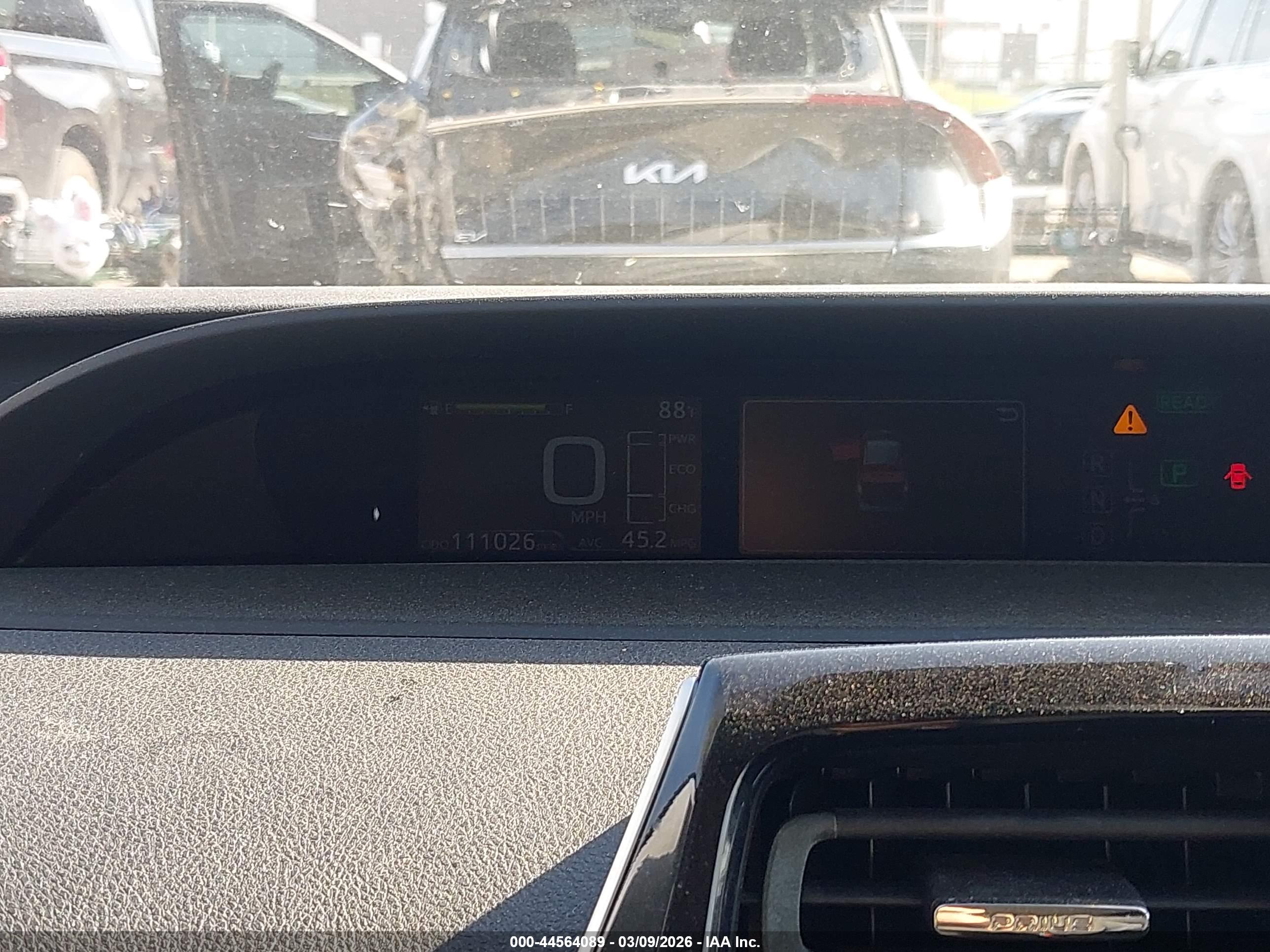 TOYOTA PRIUS image 7