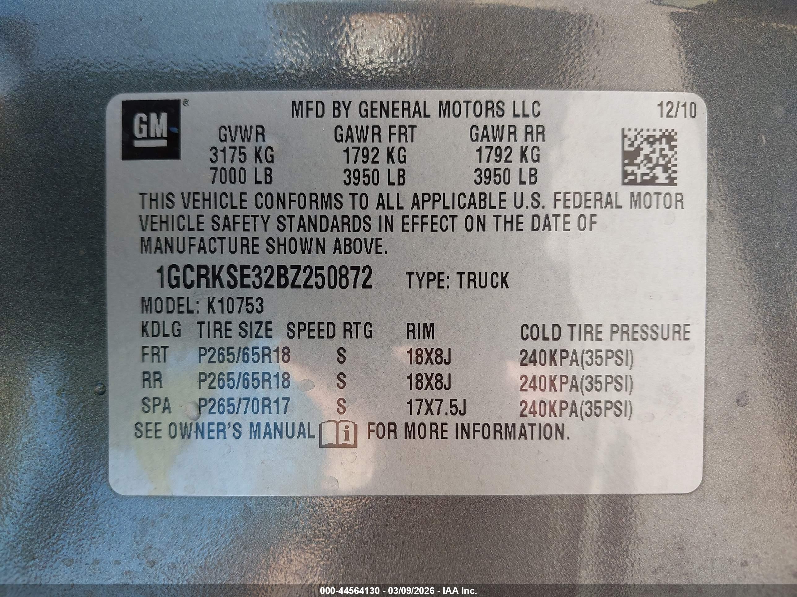 CHEVROLET SILVERADO image 9