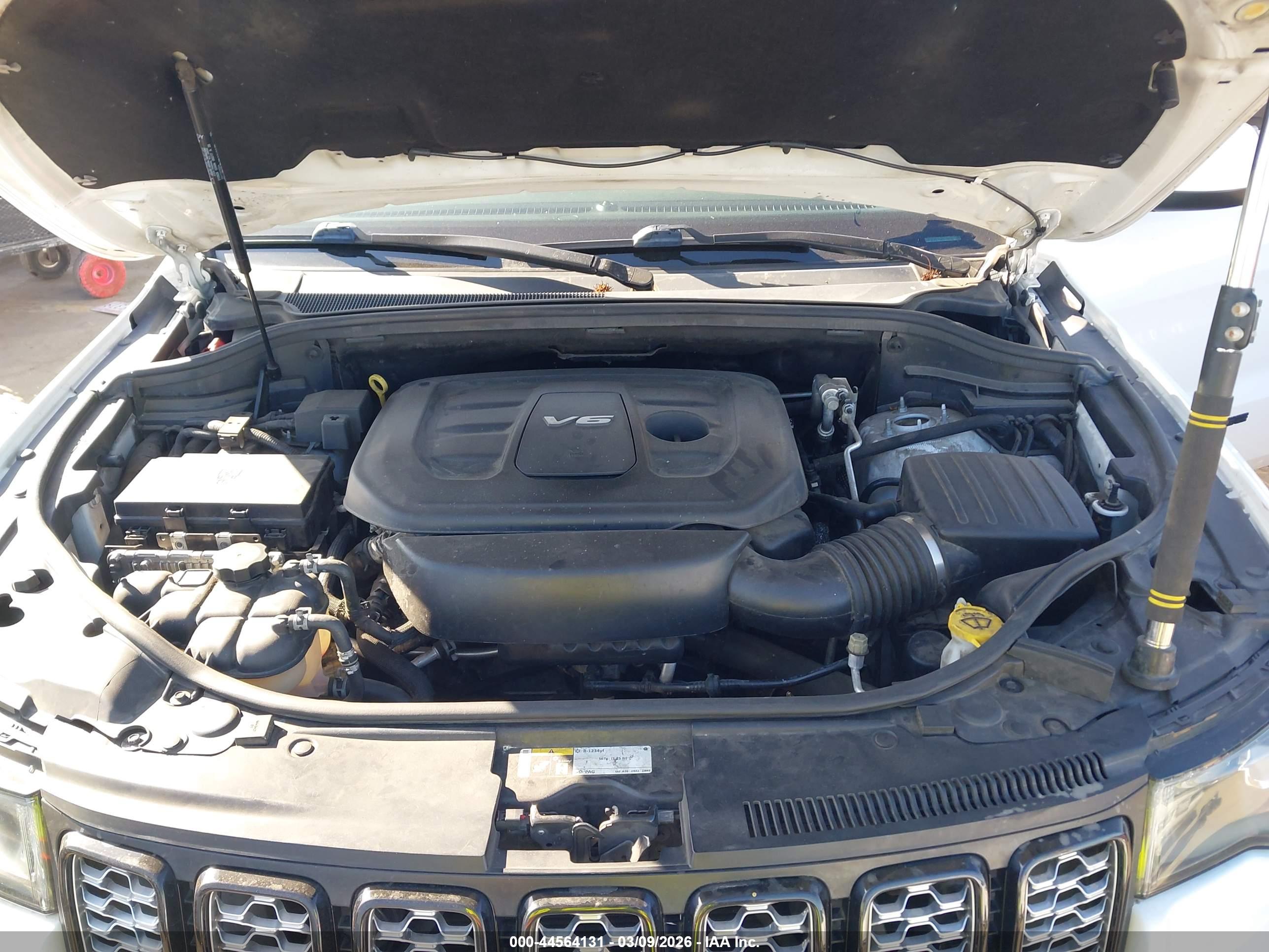 JEEP GRAND image 10