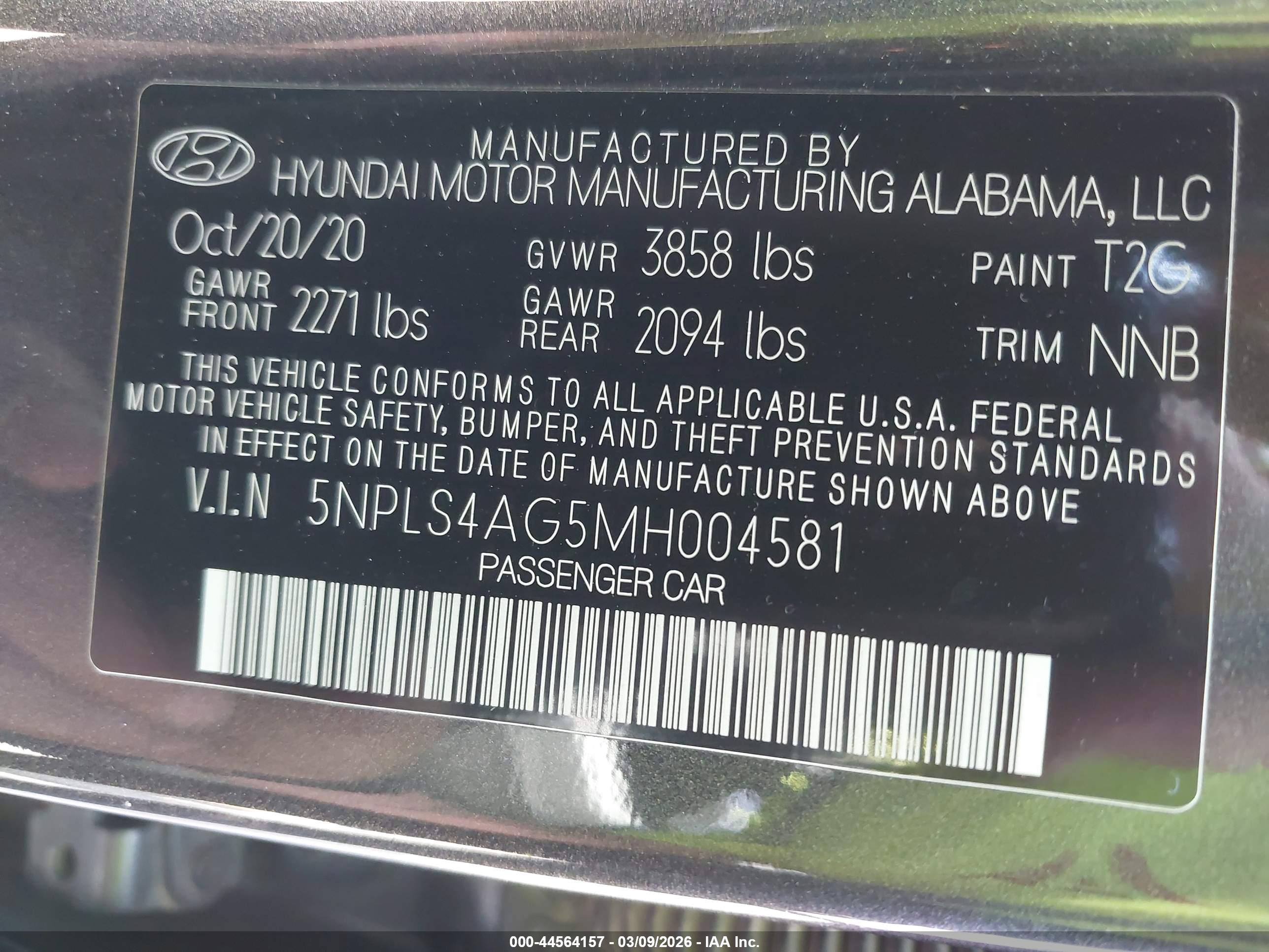 HYUNDAI ELANTRA image 9