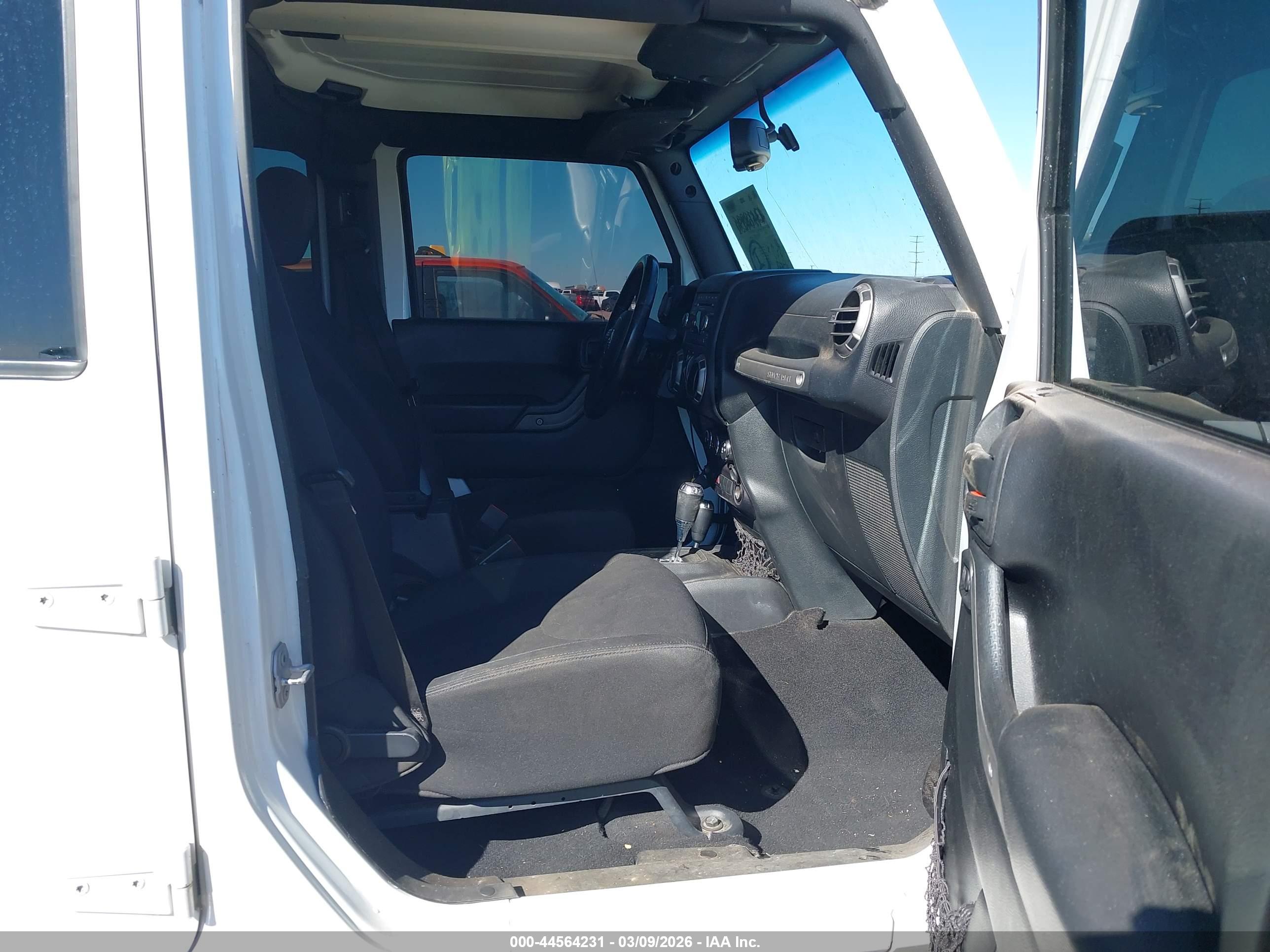 JEEP WRANGLER image 5