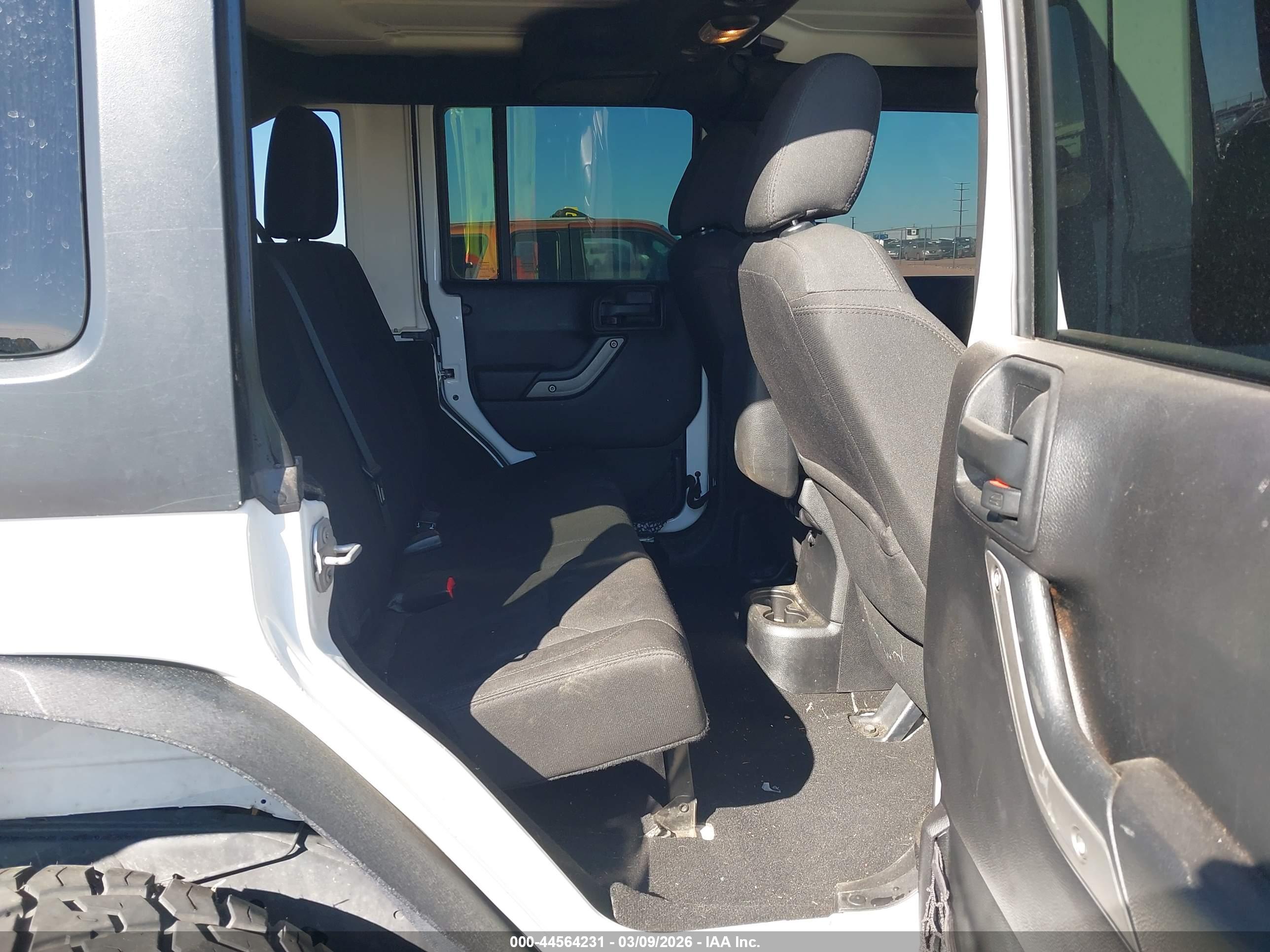 JEEP WRANGLER image 8
