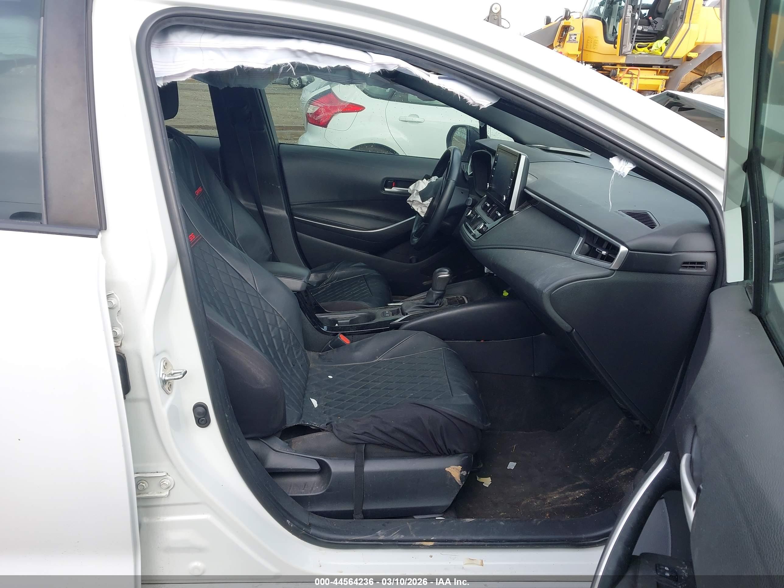 TOYOTA COROLLA image 5