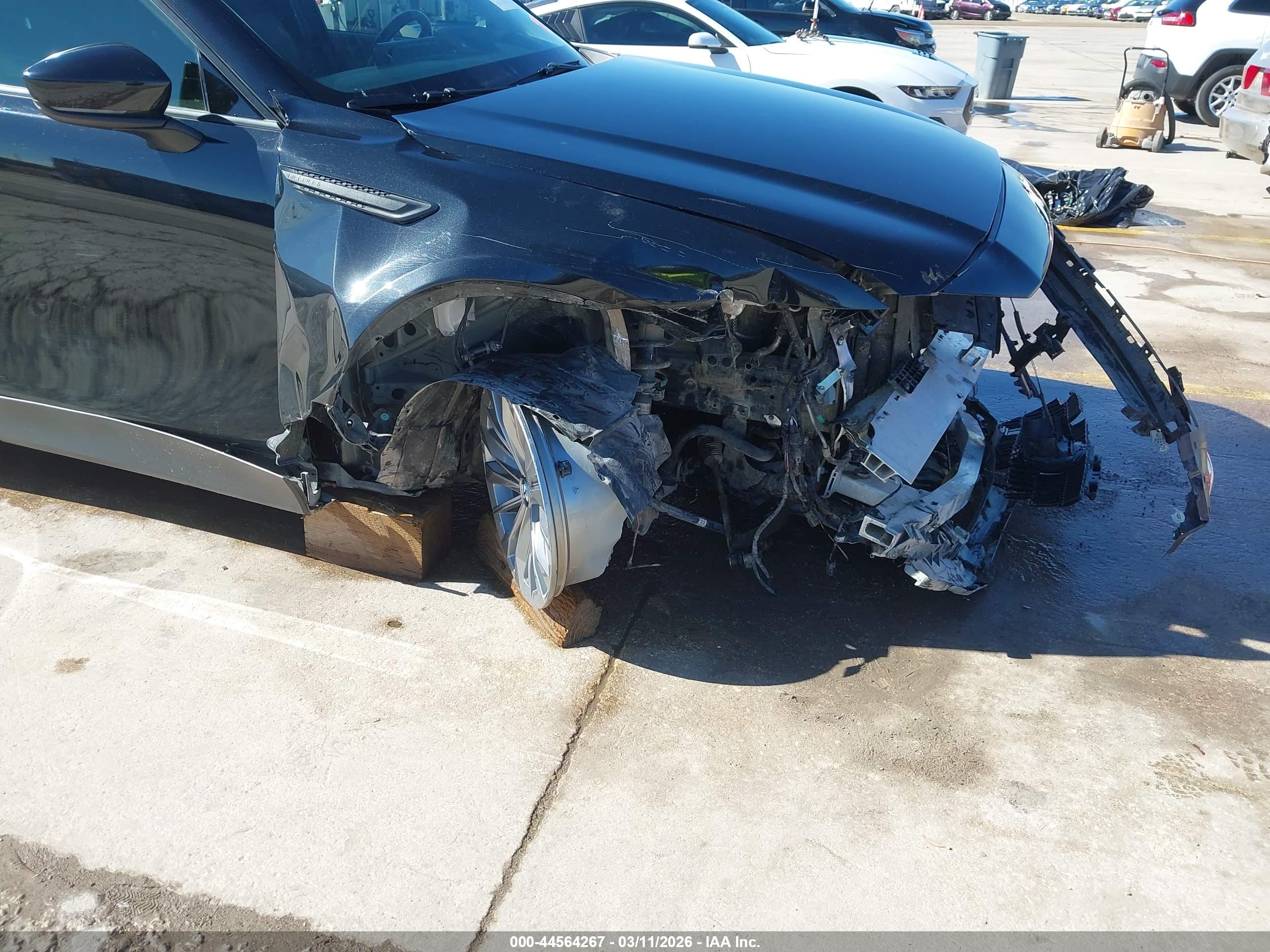 MAZDA CX-90 image 6