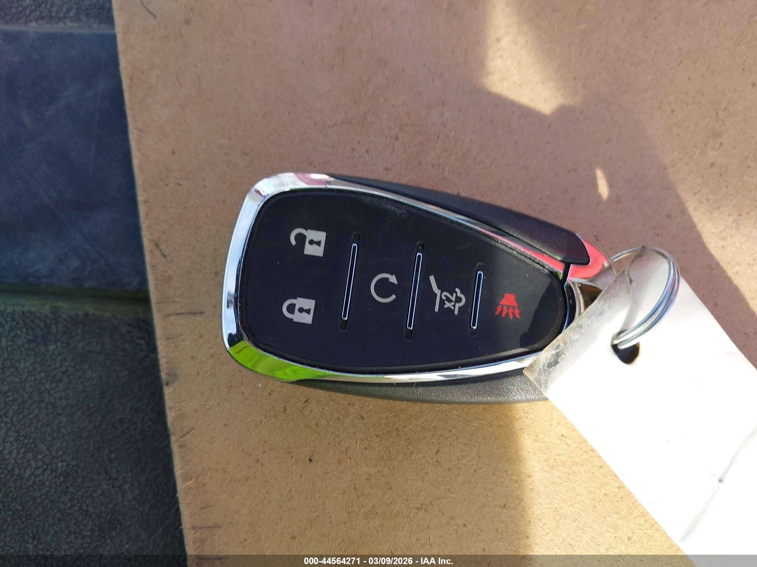 CHEVROLET EQUINOX image 11