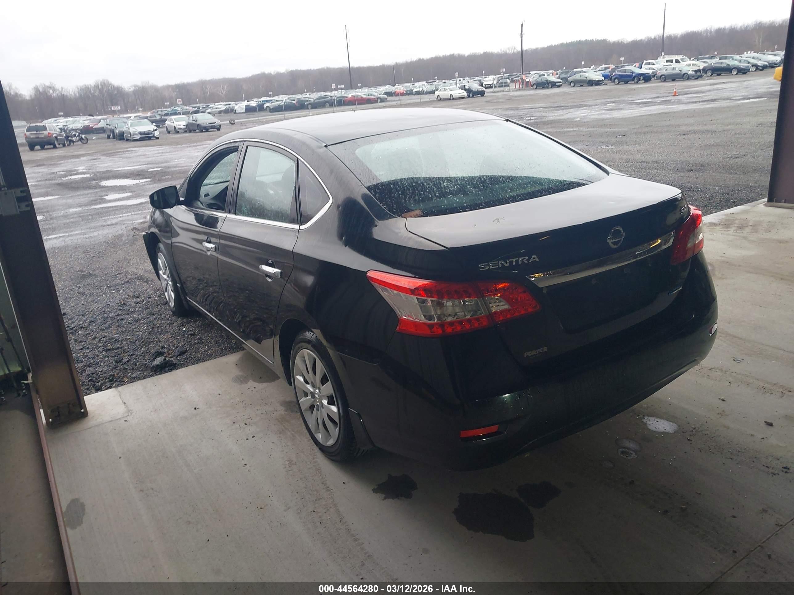 NISSAN SENTRA image 3