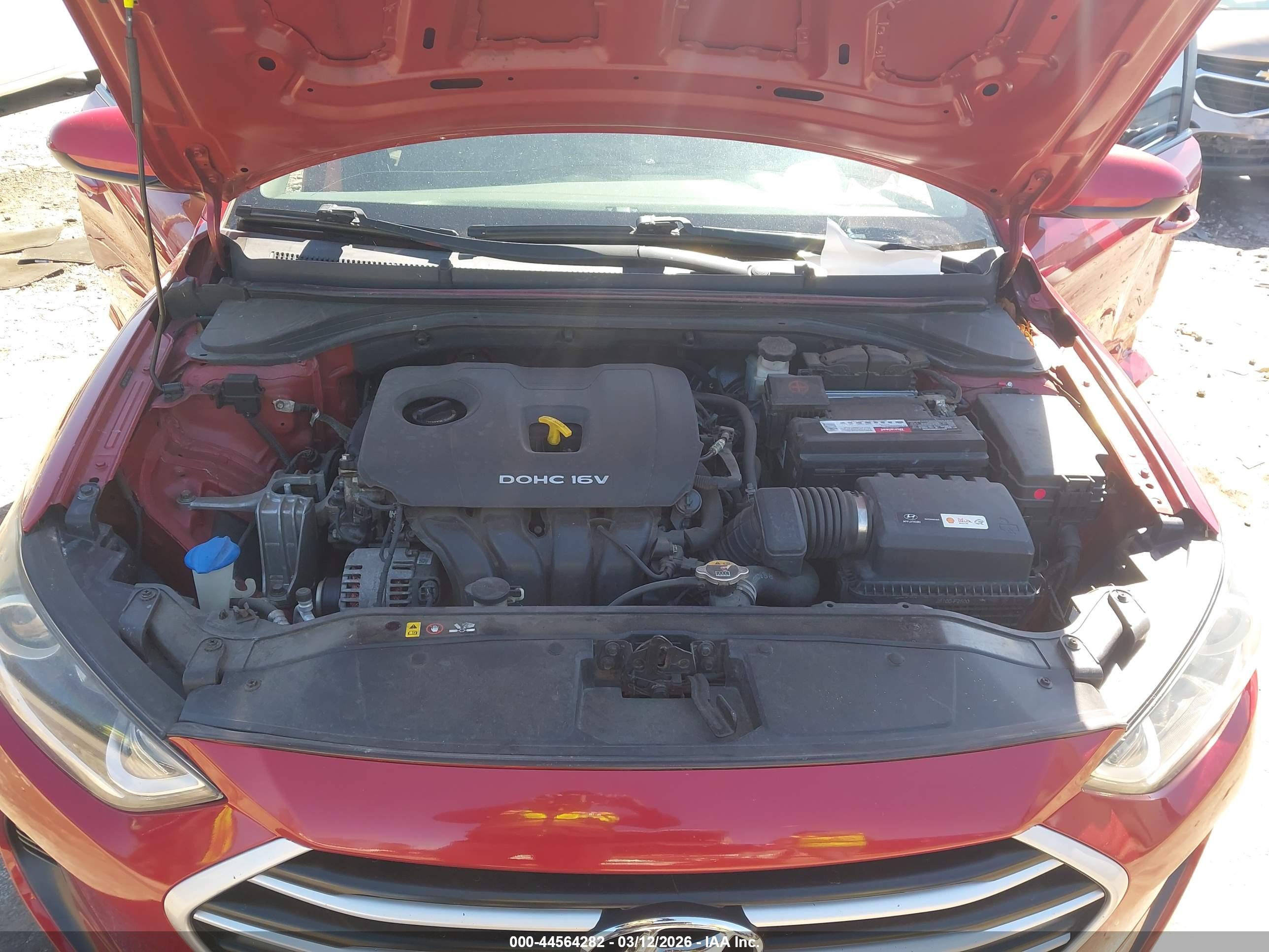 HYUNDAI ELANTRA image 10
