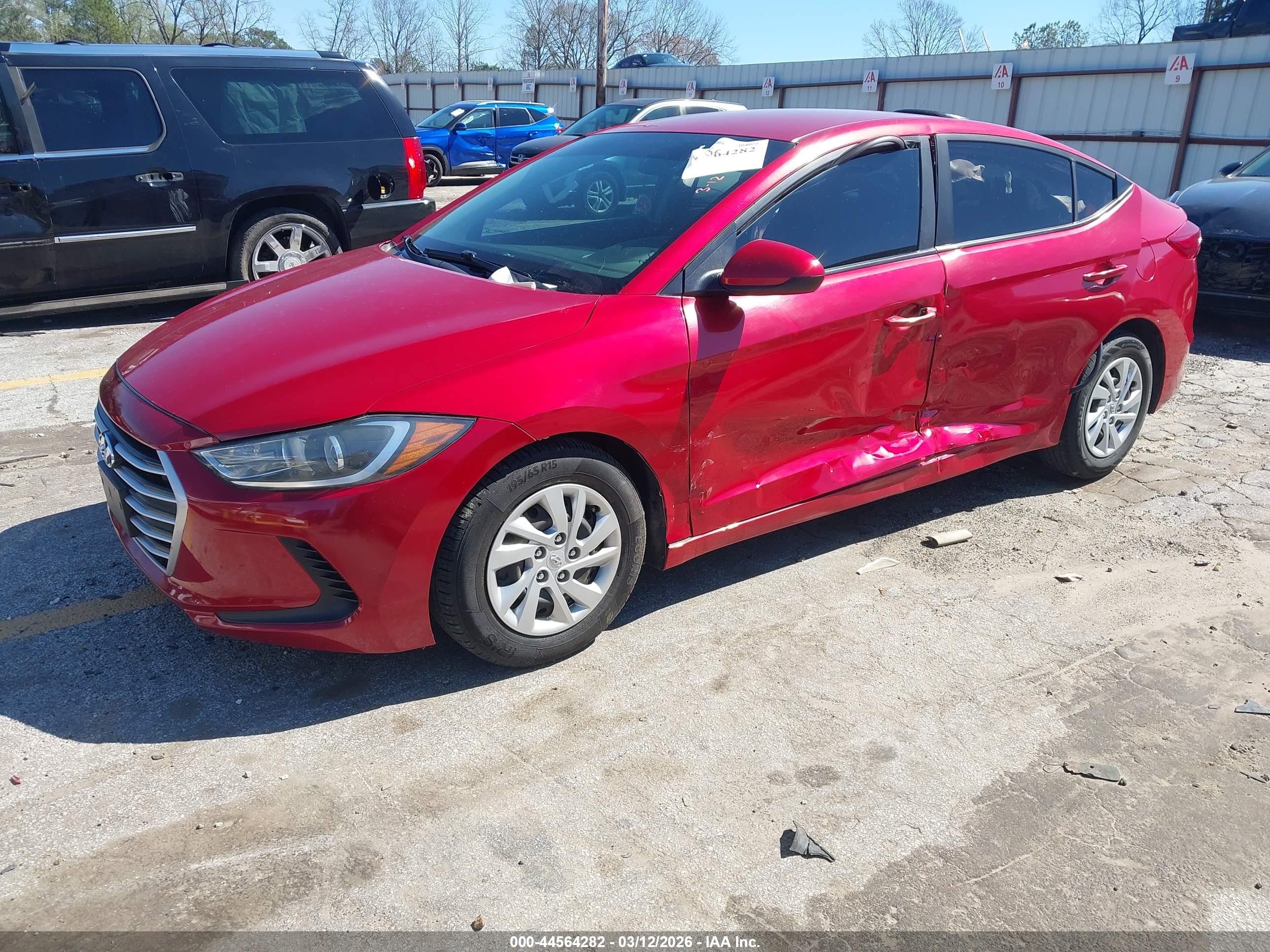 HYUNDAI ELANTRA image 2