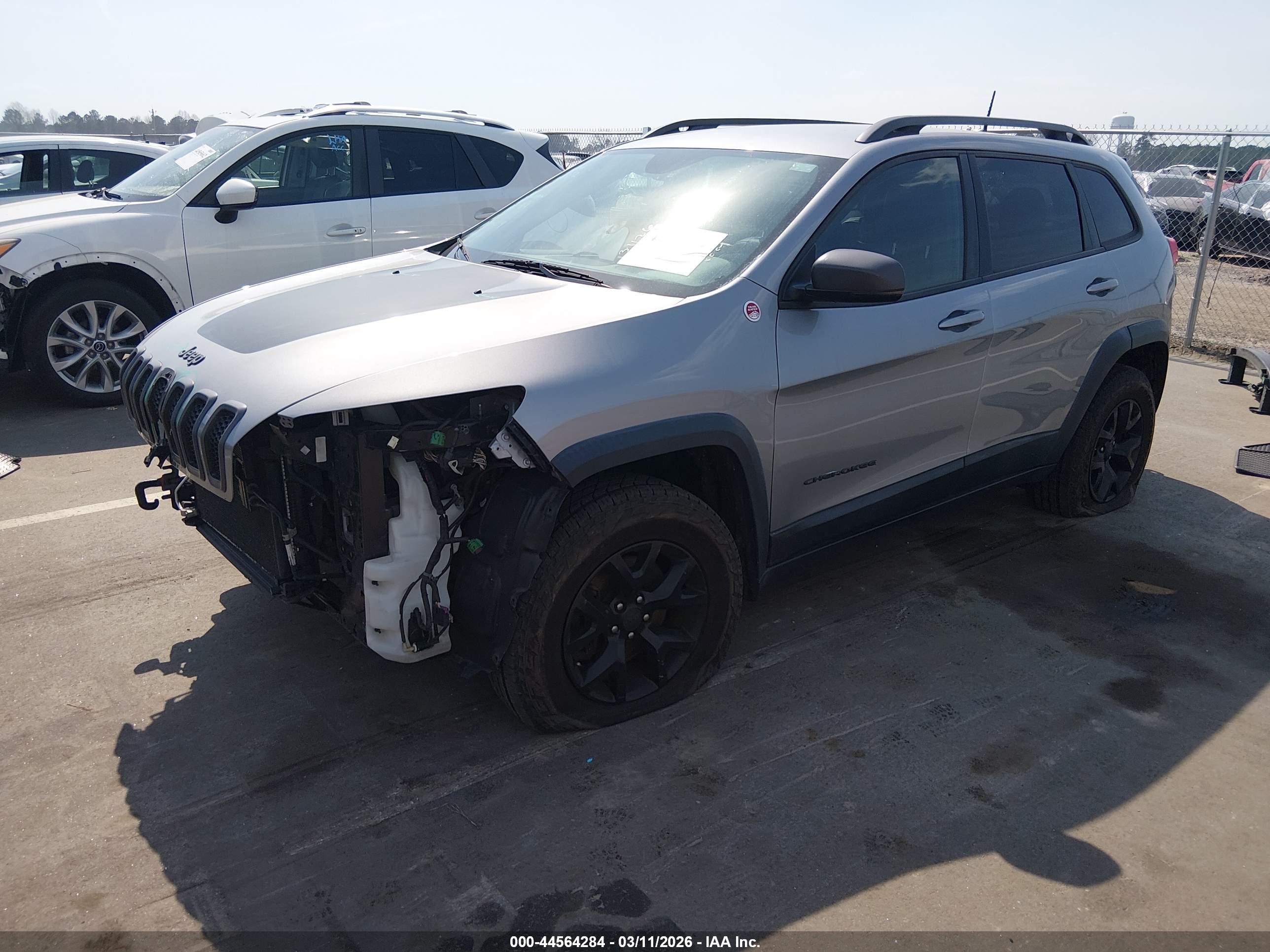 JEEP CHEROKEE image 2