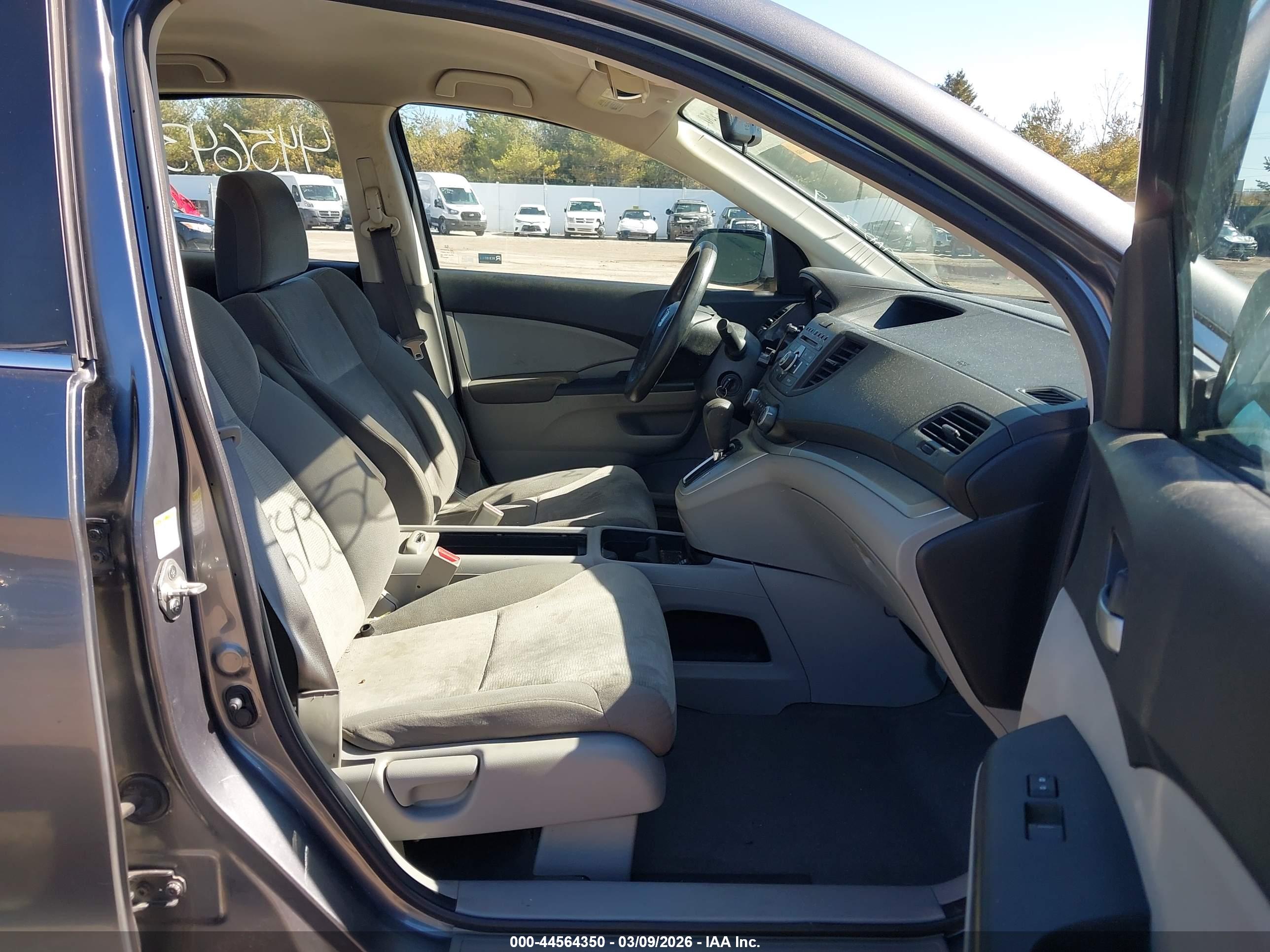 HONDA CR-V image 5