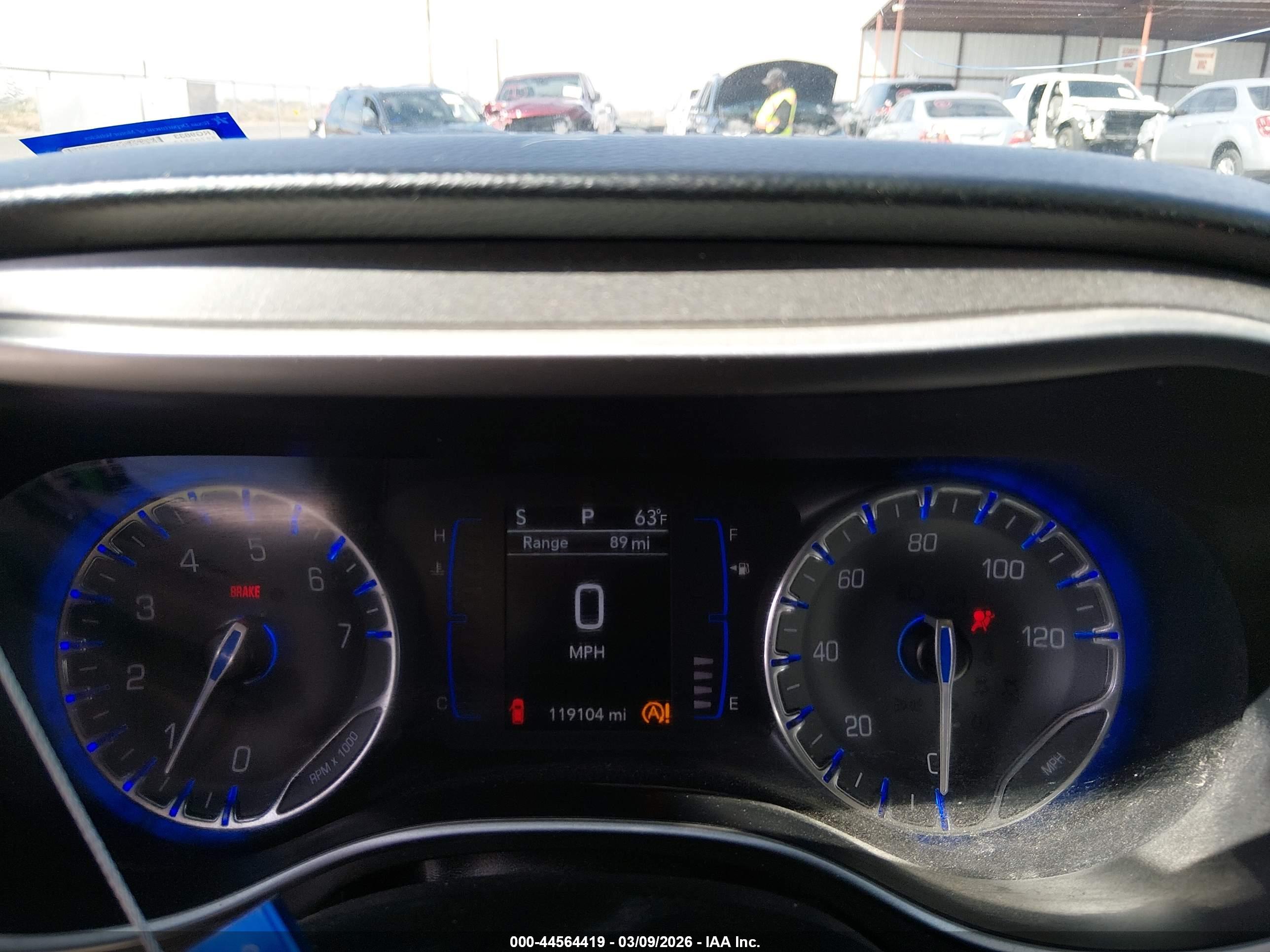 CHRYSLER PACIFICA image 7