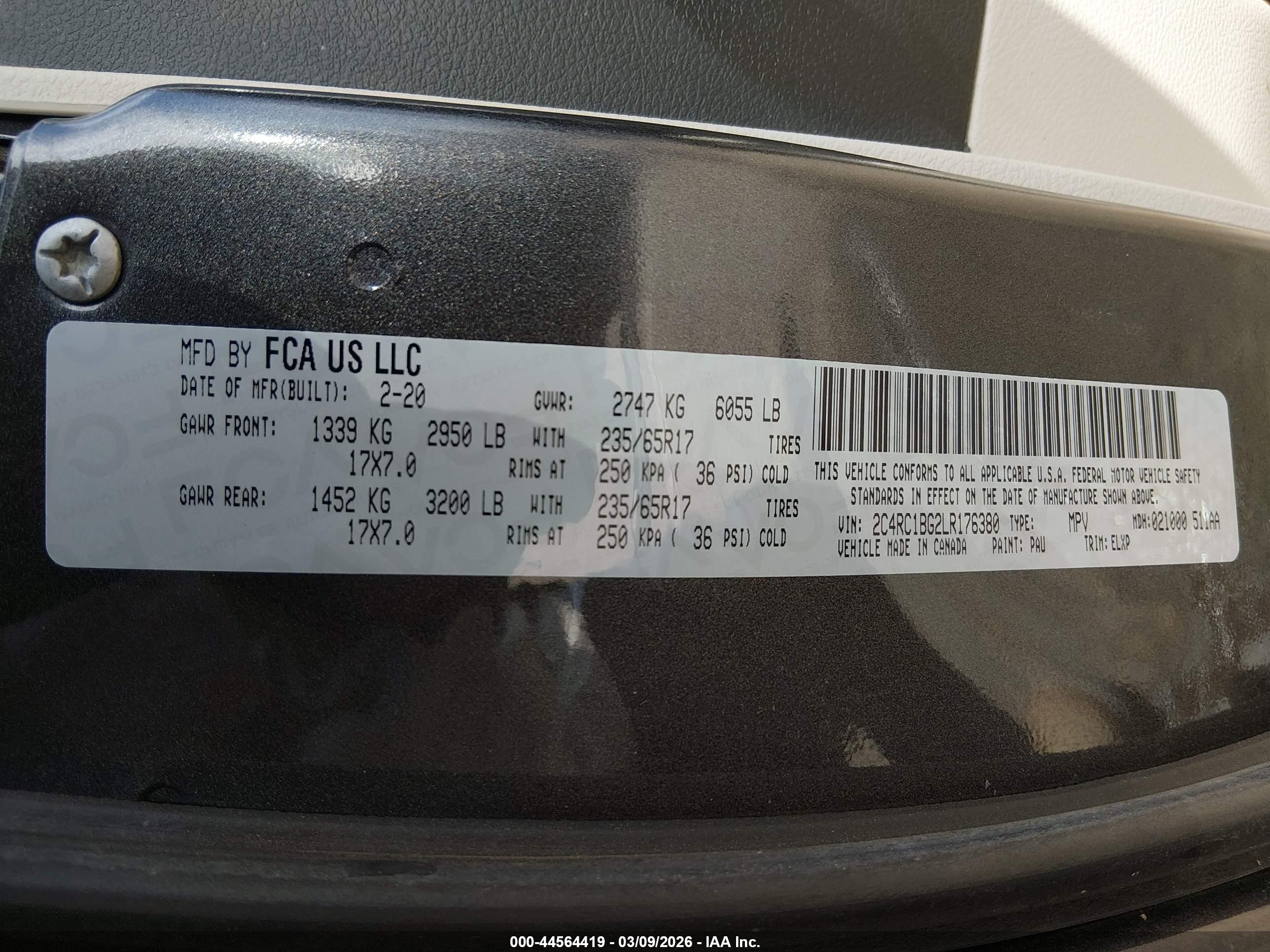 CHRYSLER PACIFICA image 9