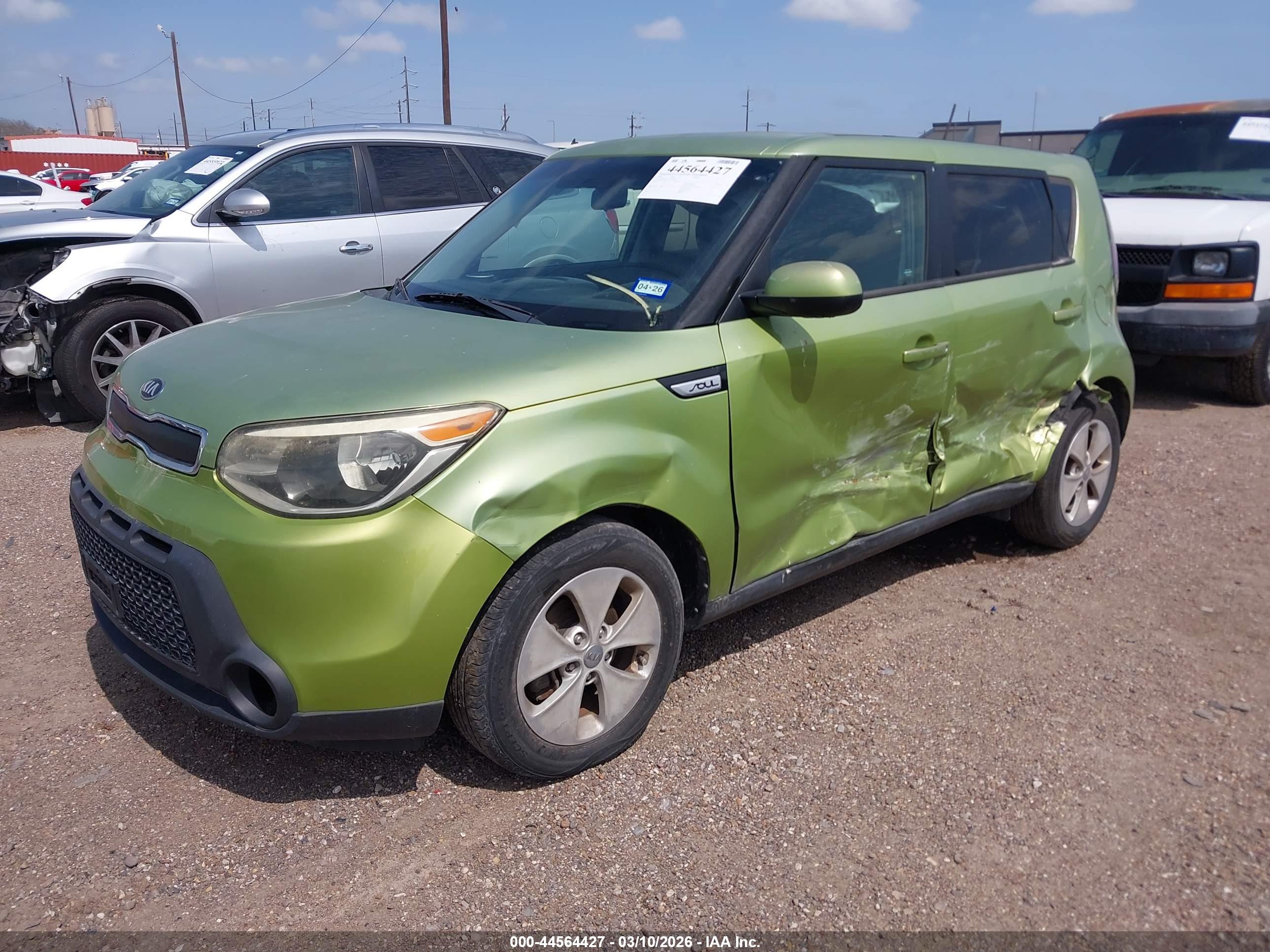 KIA SOUL image 2