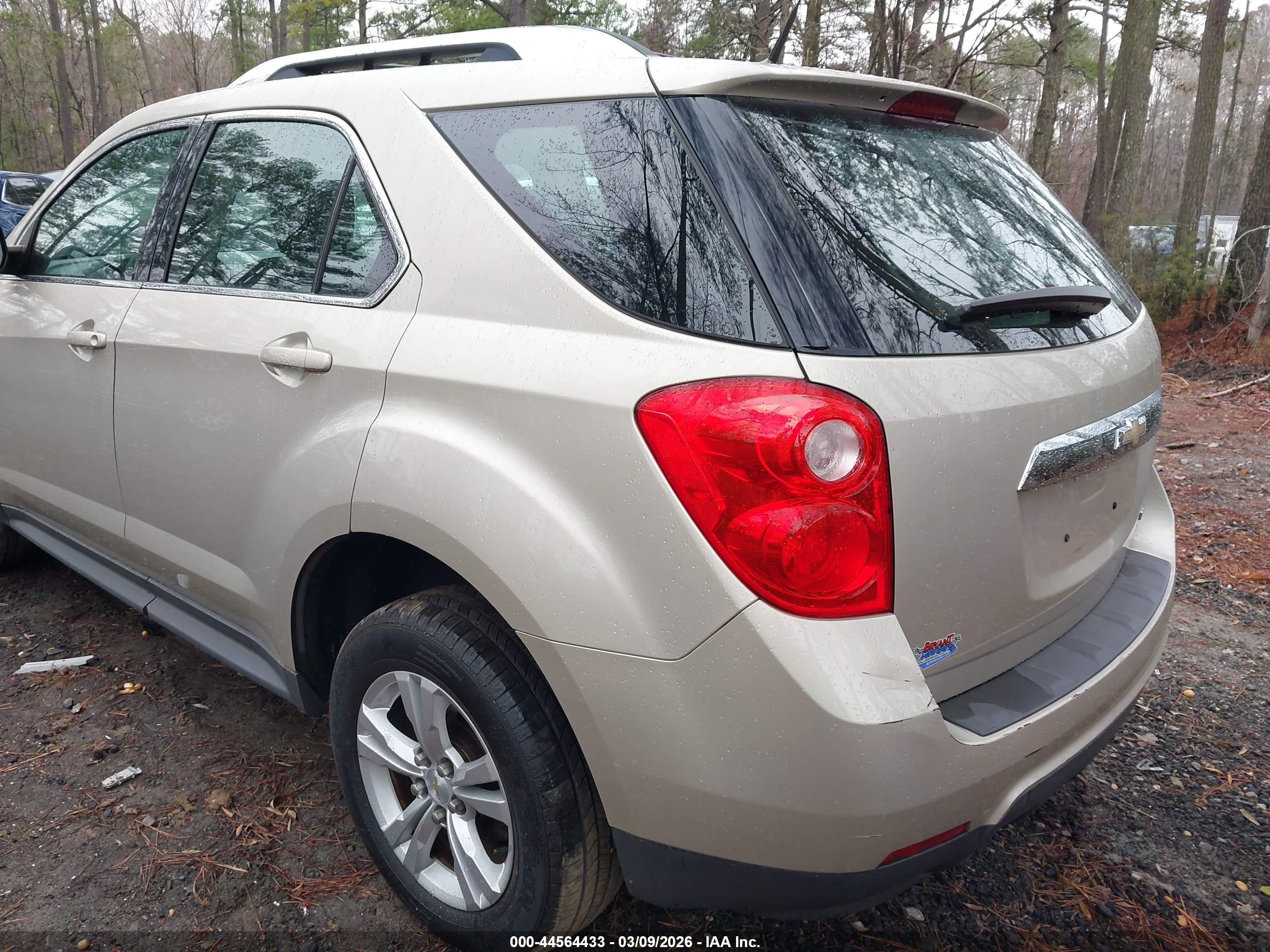 CHEVROLET EQUINOX image 6
