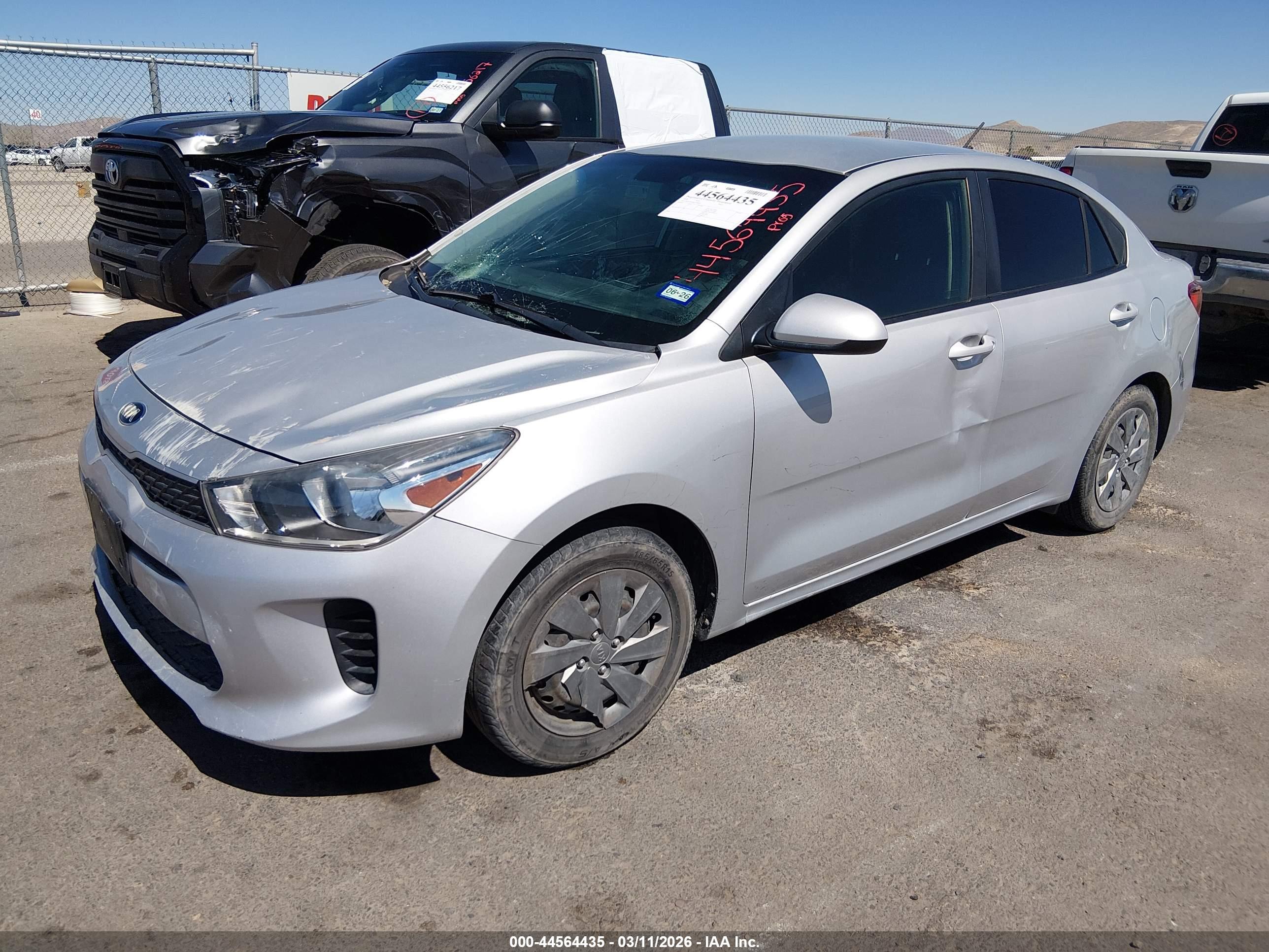 KIA RIO image 2