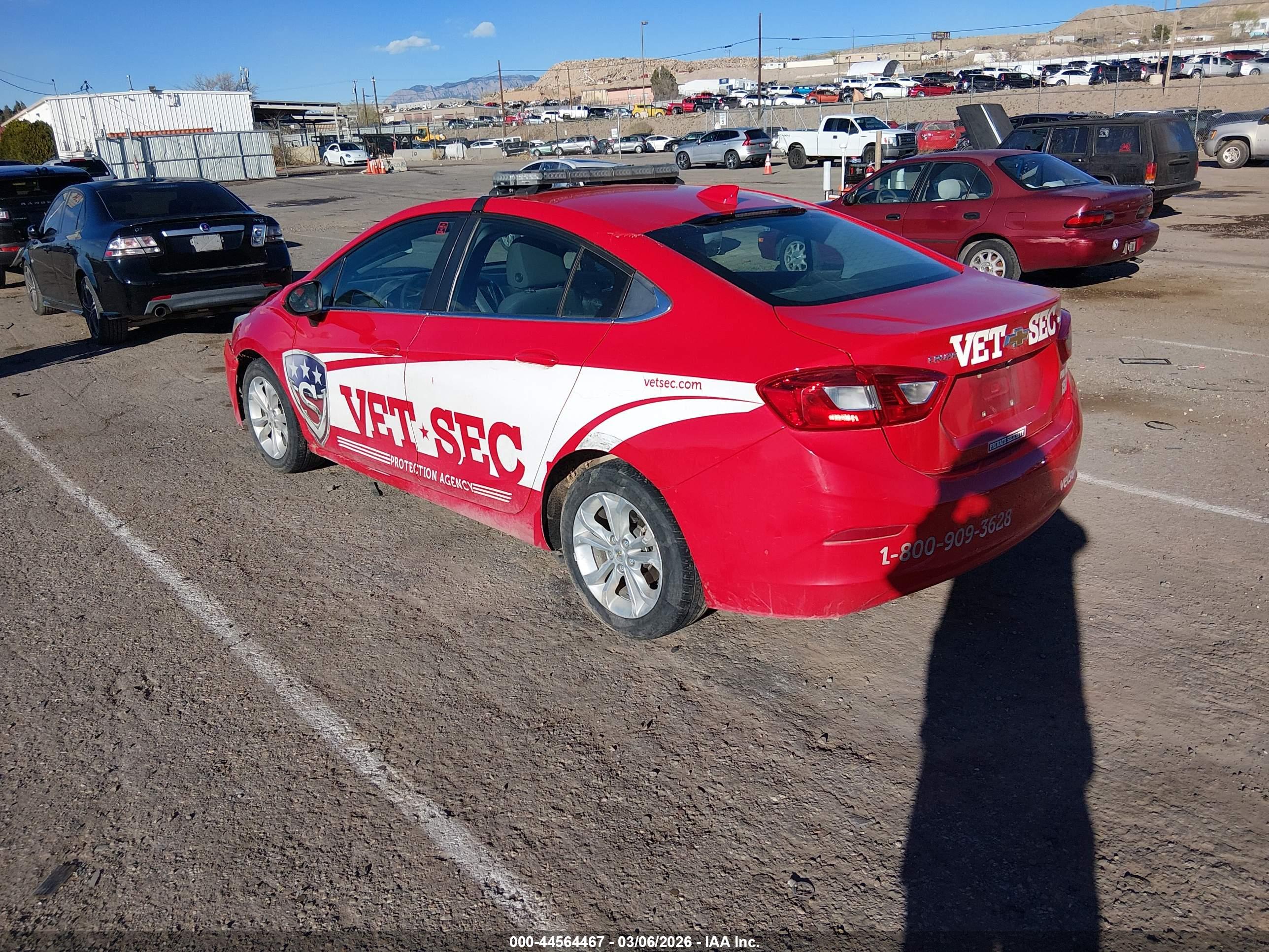 CHEVROLET CRUZE image 3