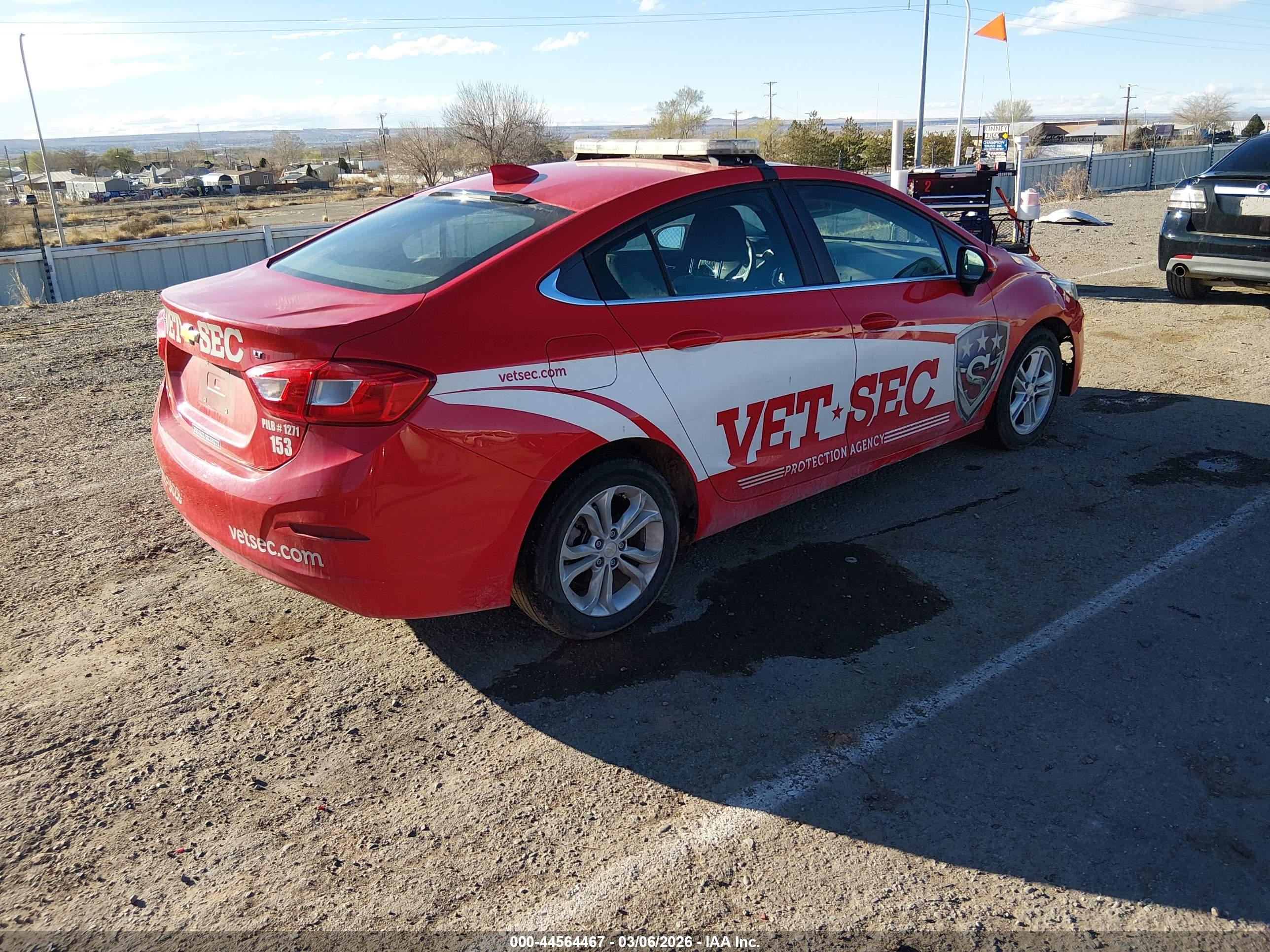 CHEVROLET CRUZE image 4
