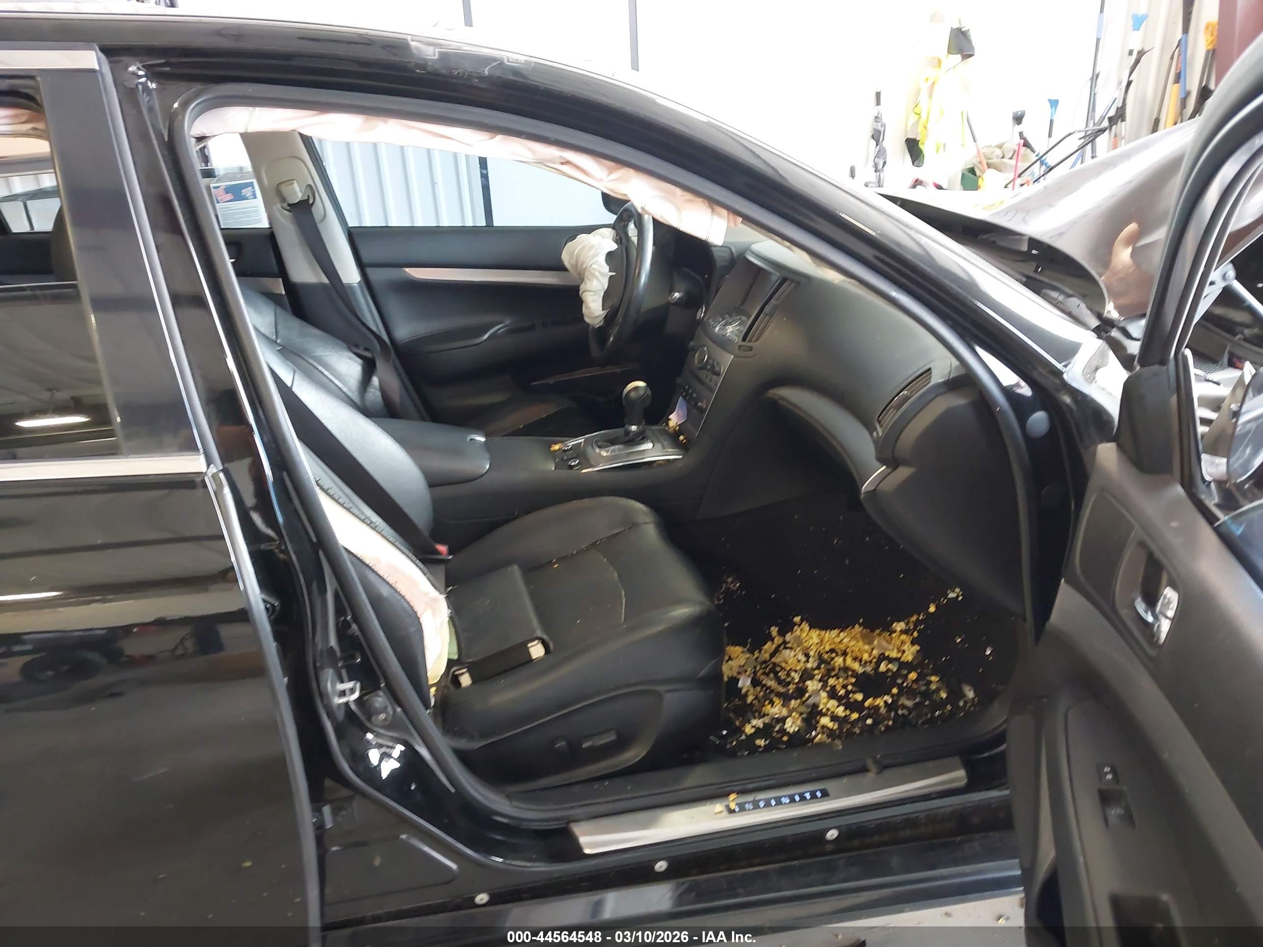 INFINITI Q40 image 5