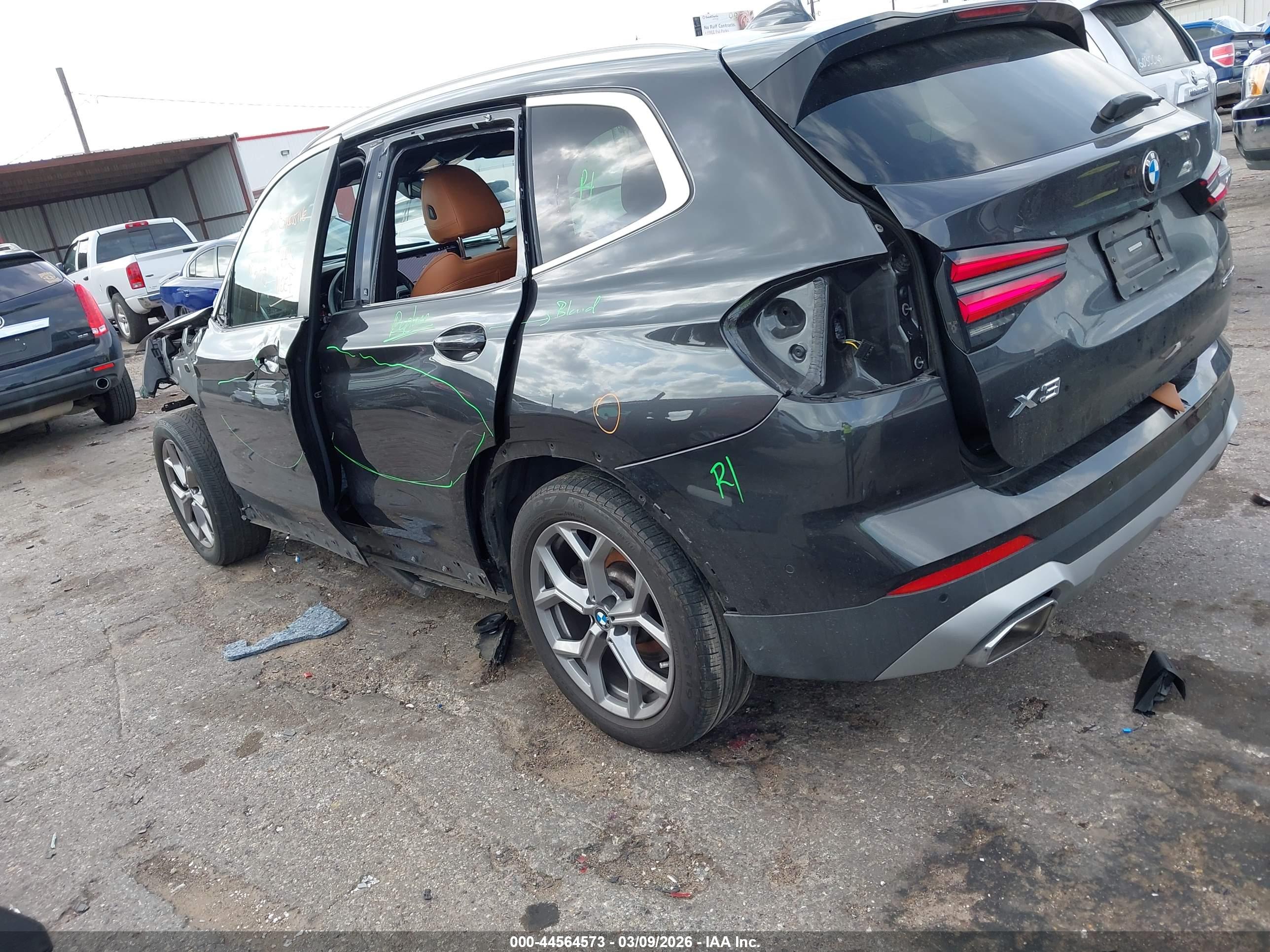 BMW X3 image 3