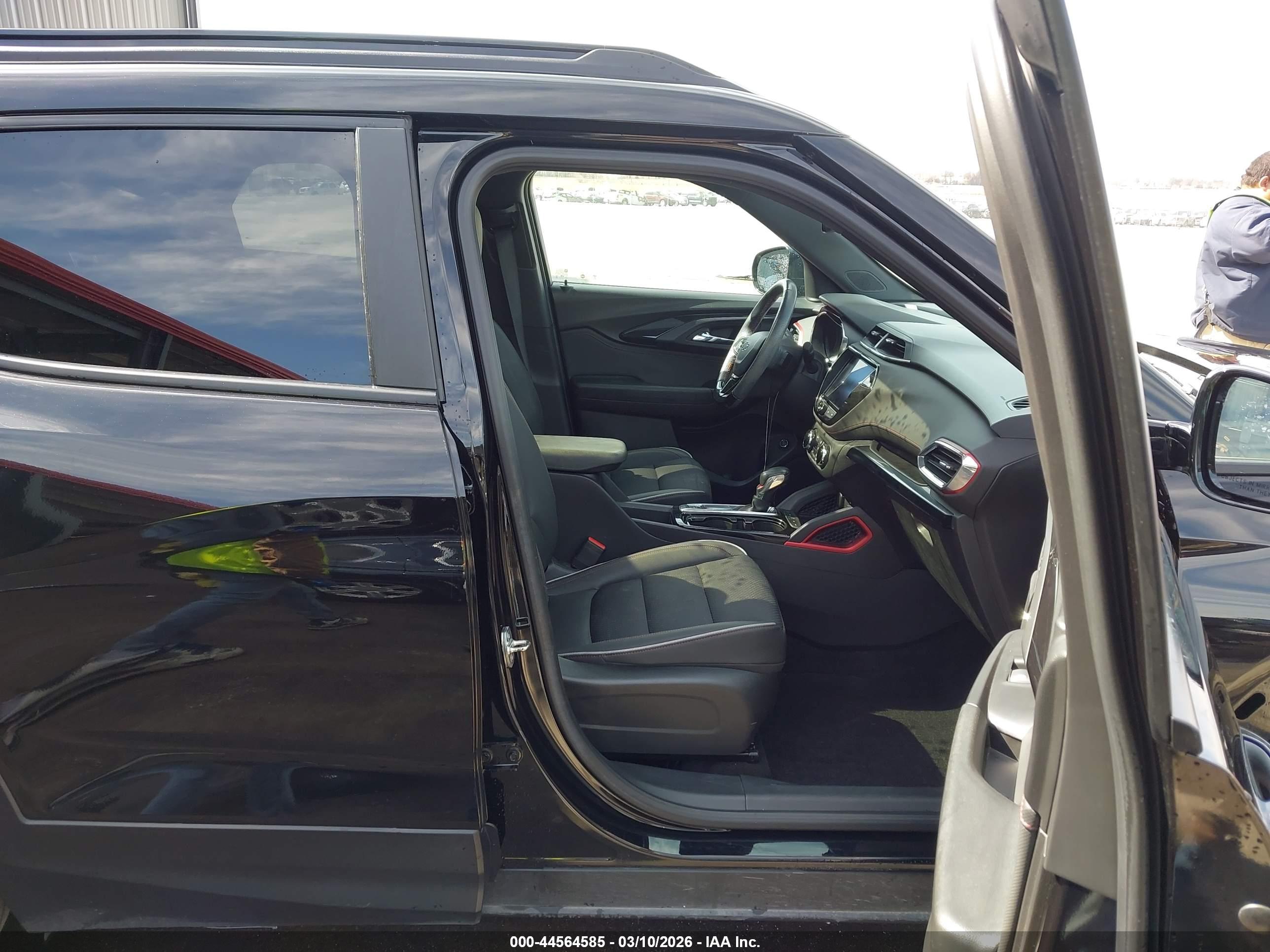 CHEVROLET TRAILBLAZER image 5