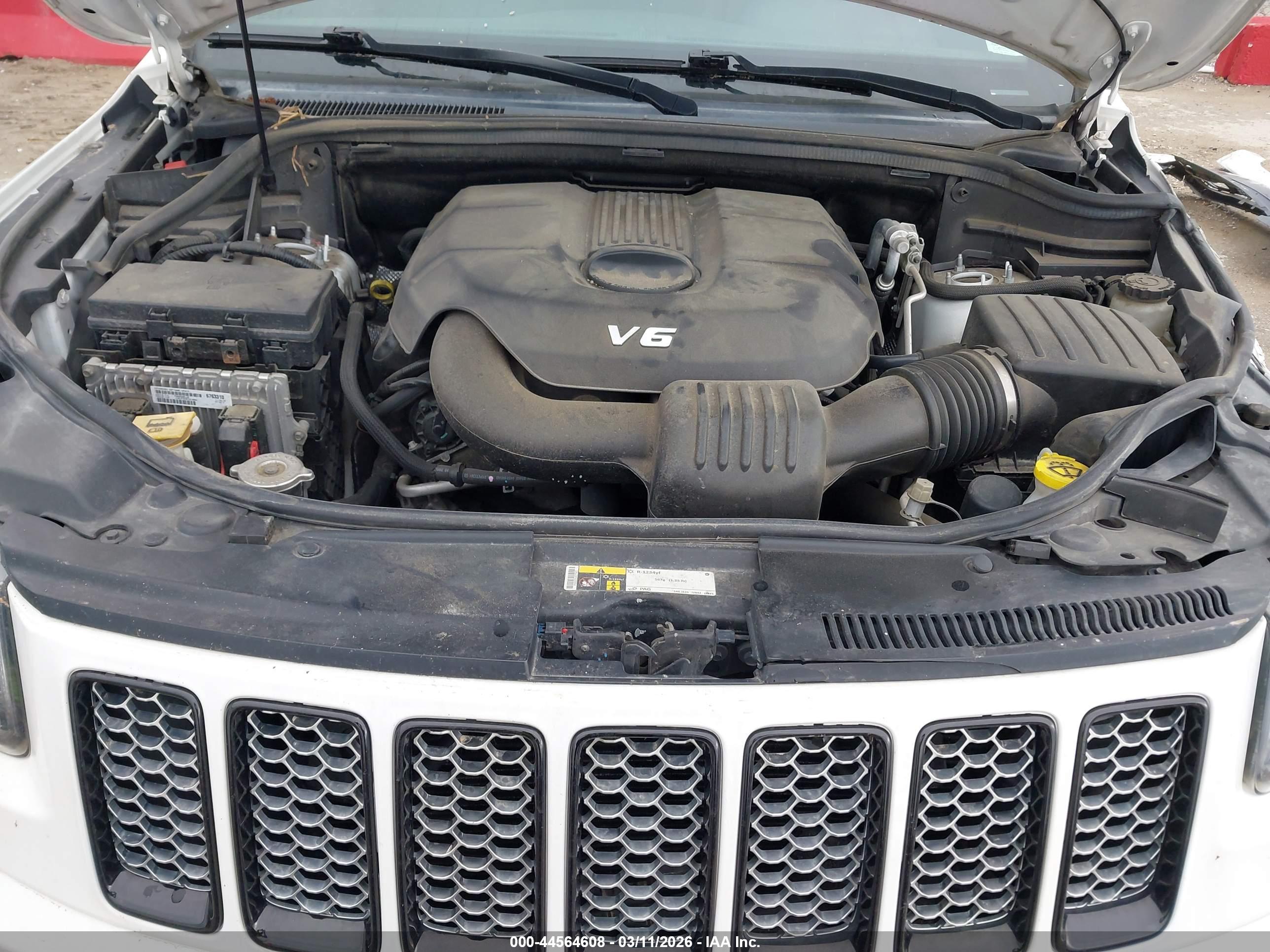 JEEP GRAND image 10