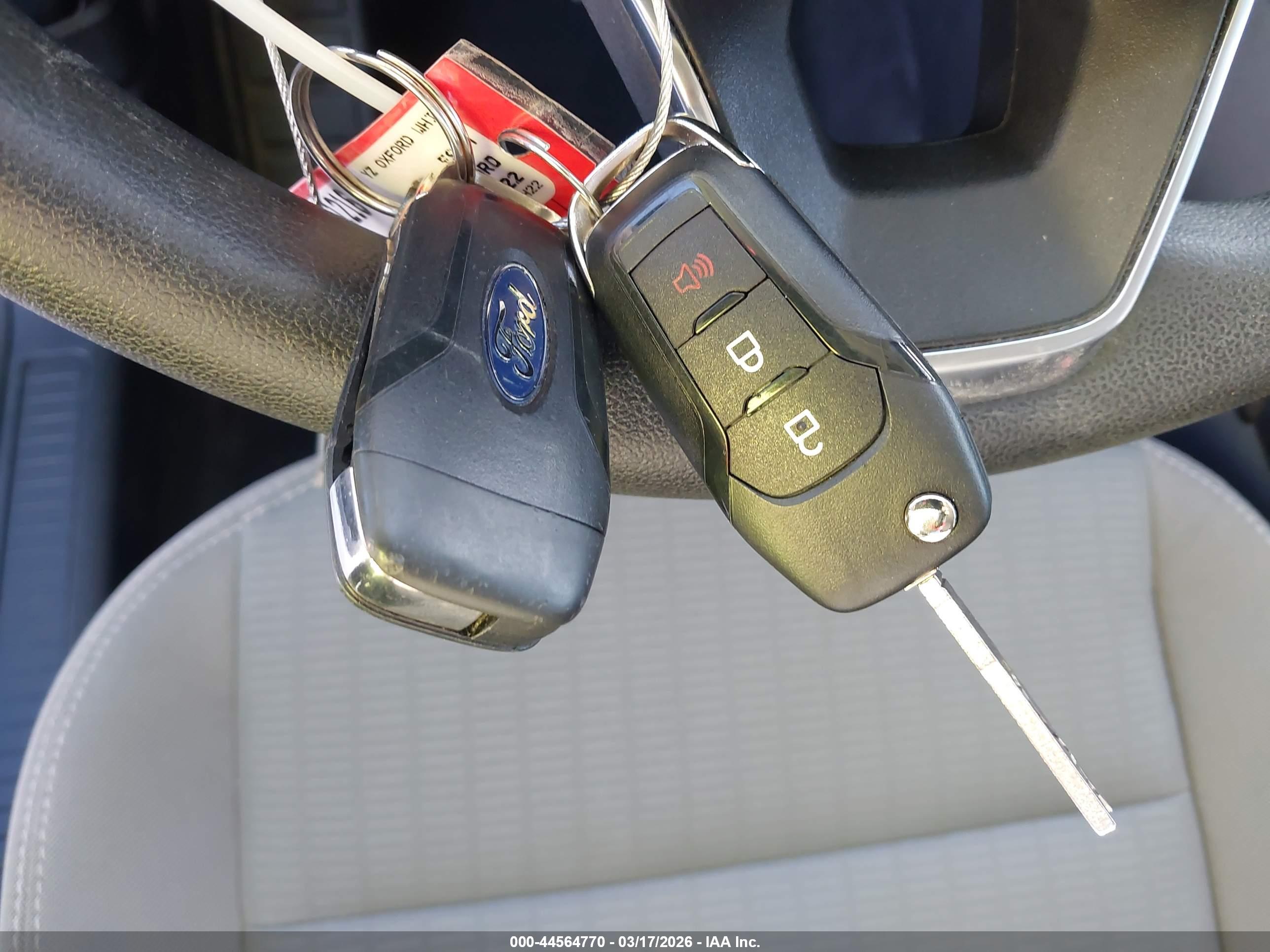 FORD ESCAPE image 11