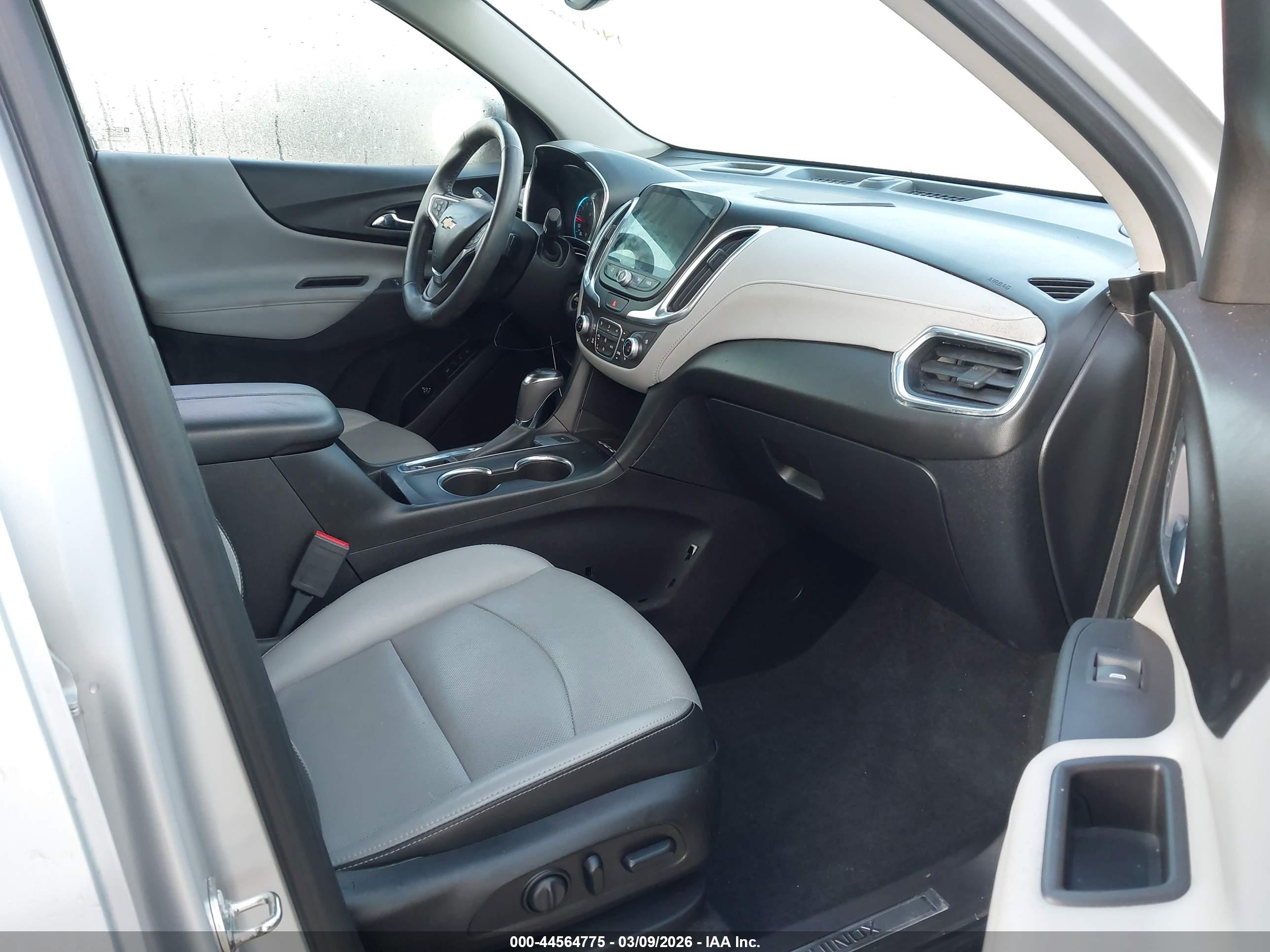 CHEVROLET EQUINOX image 5