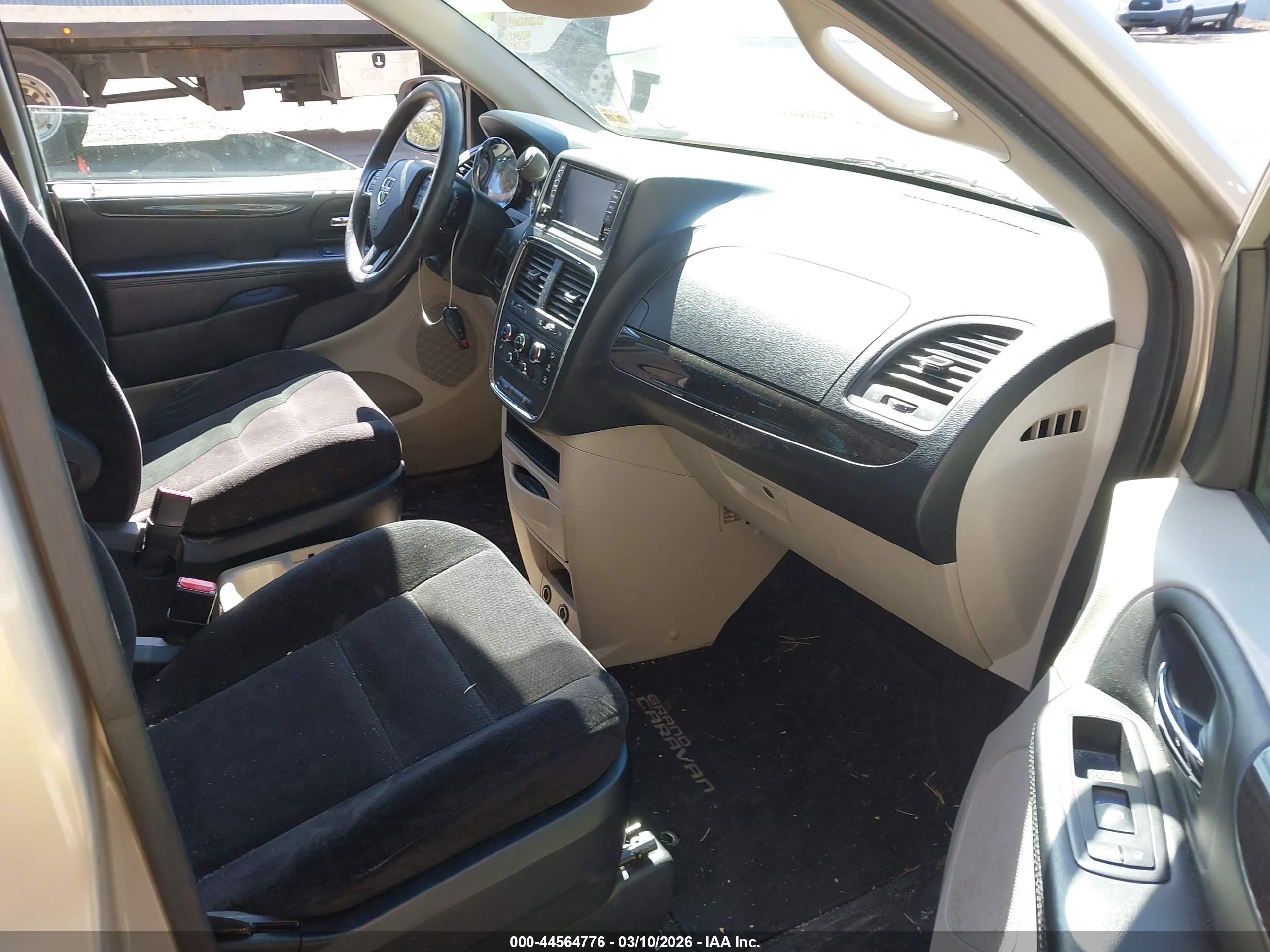 DODGE GRAND image 5