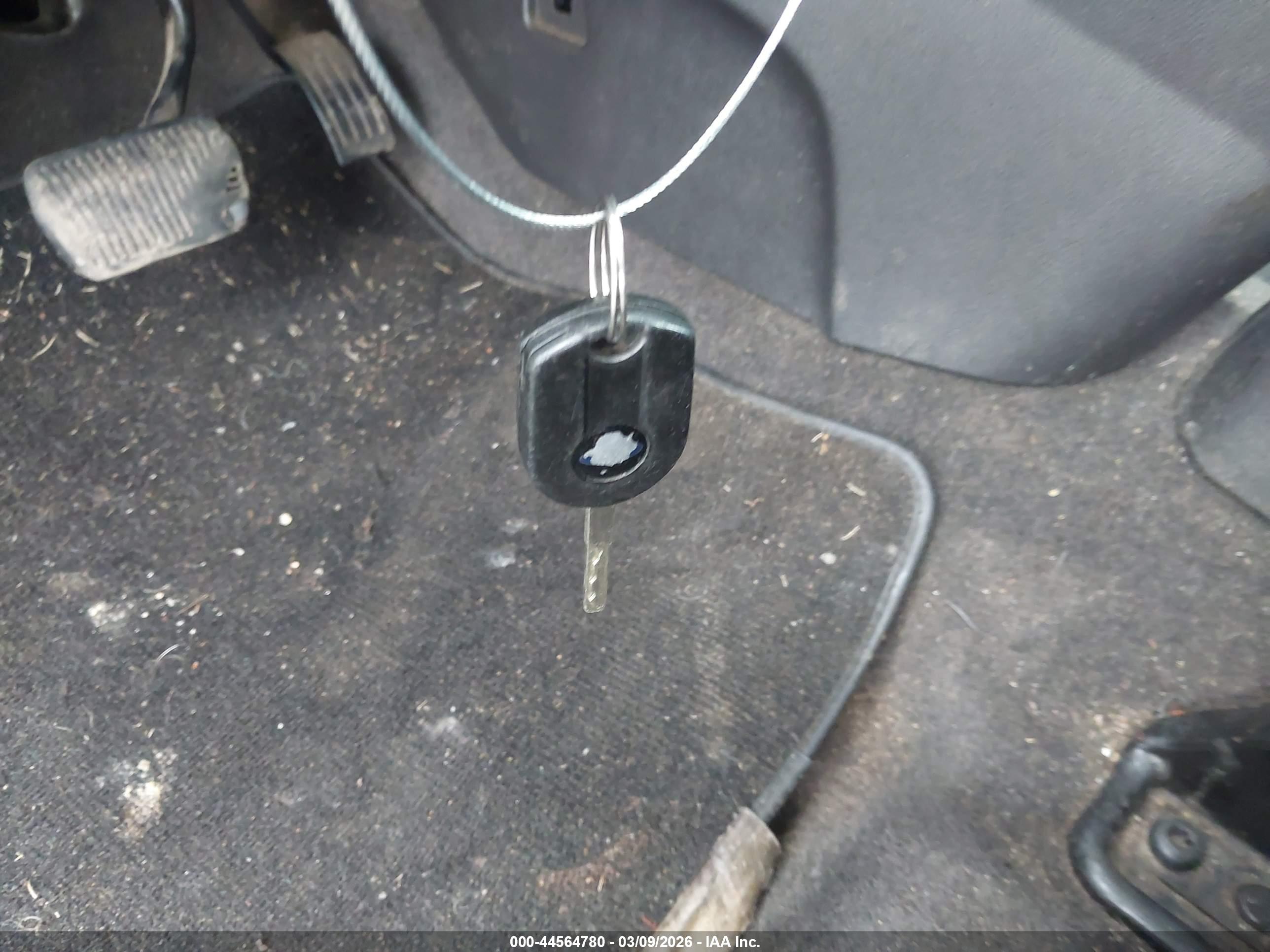 FORD TRANSIT image 11