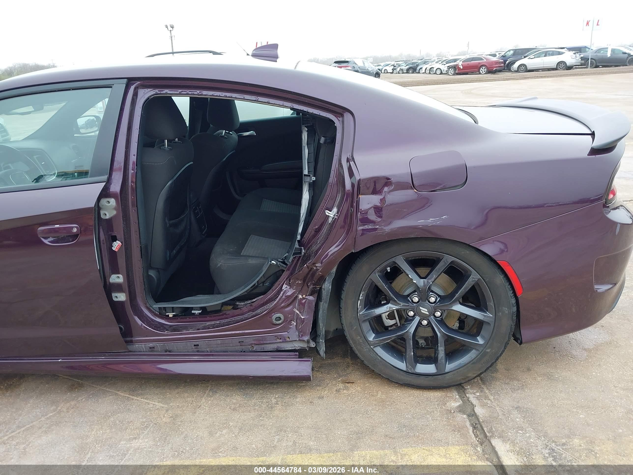 DODGE CHARGER image 6