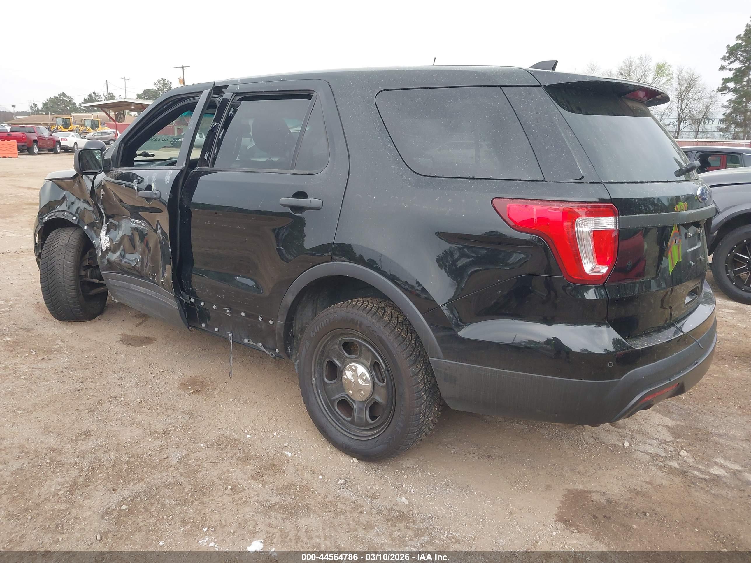 FORD UTILITY image 3