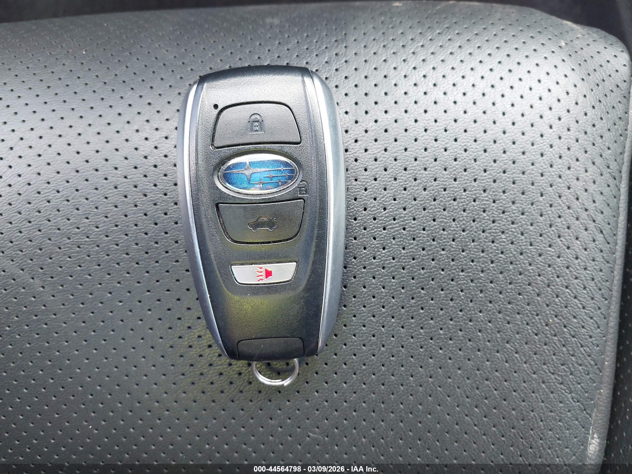 SUBARU OUTBACK image 11
