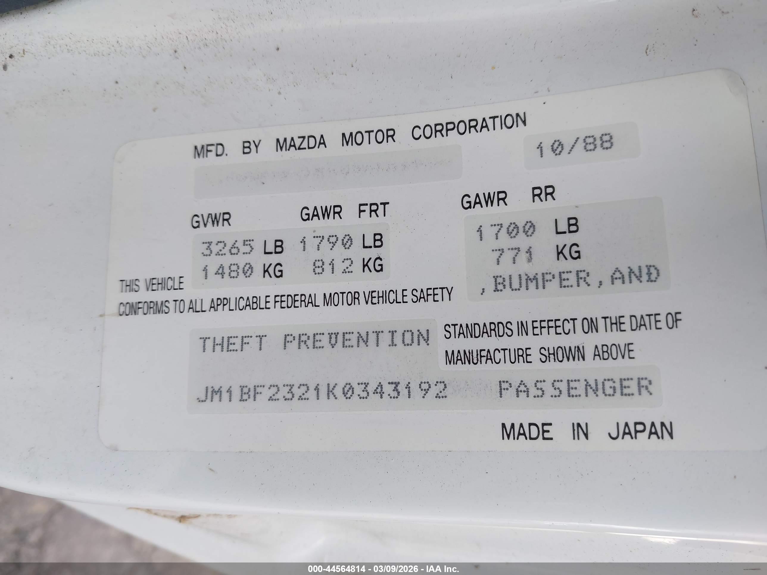 MAZDA 323 image 9
