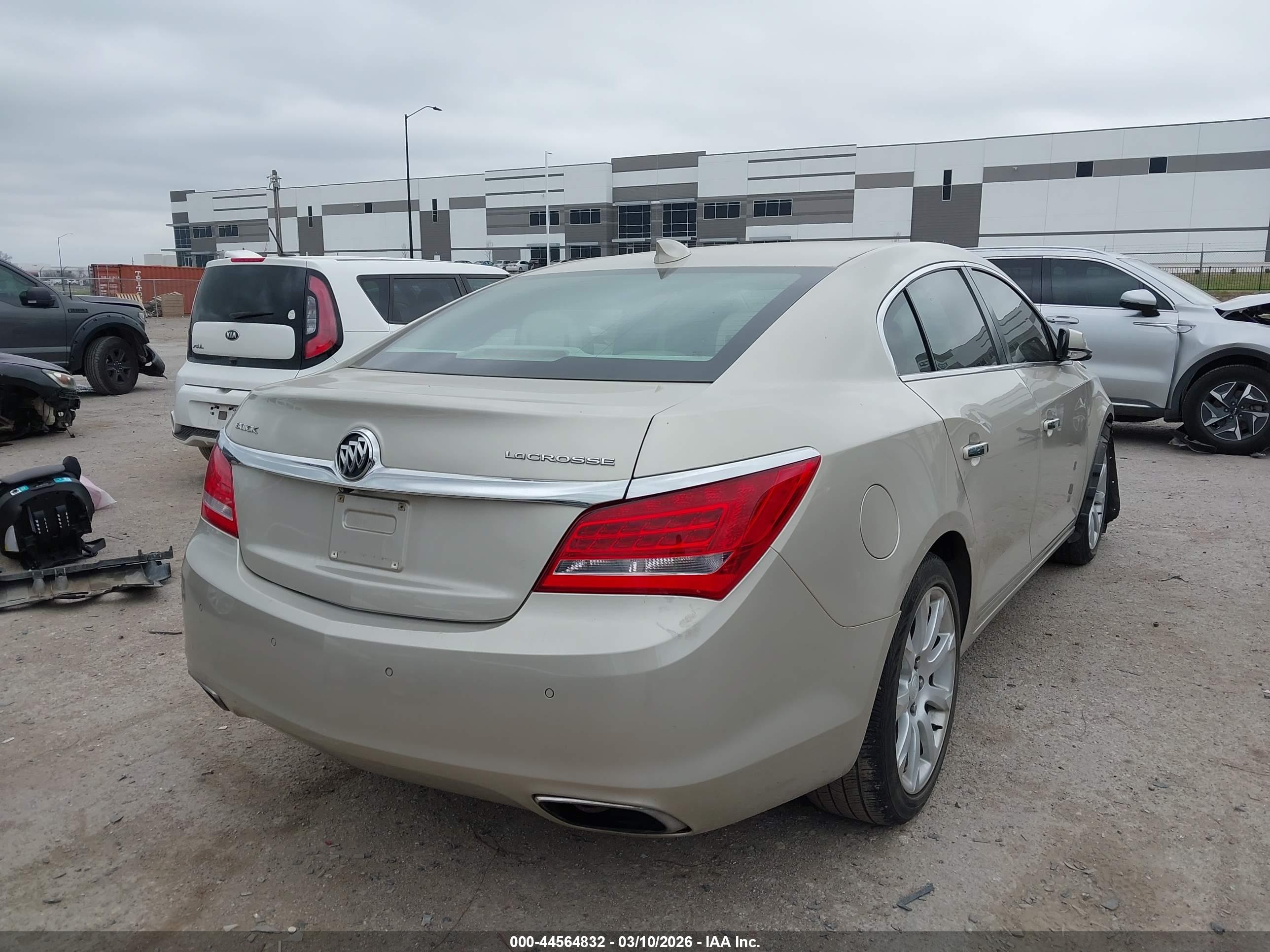 BUICK LACROSSE image 4