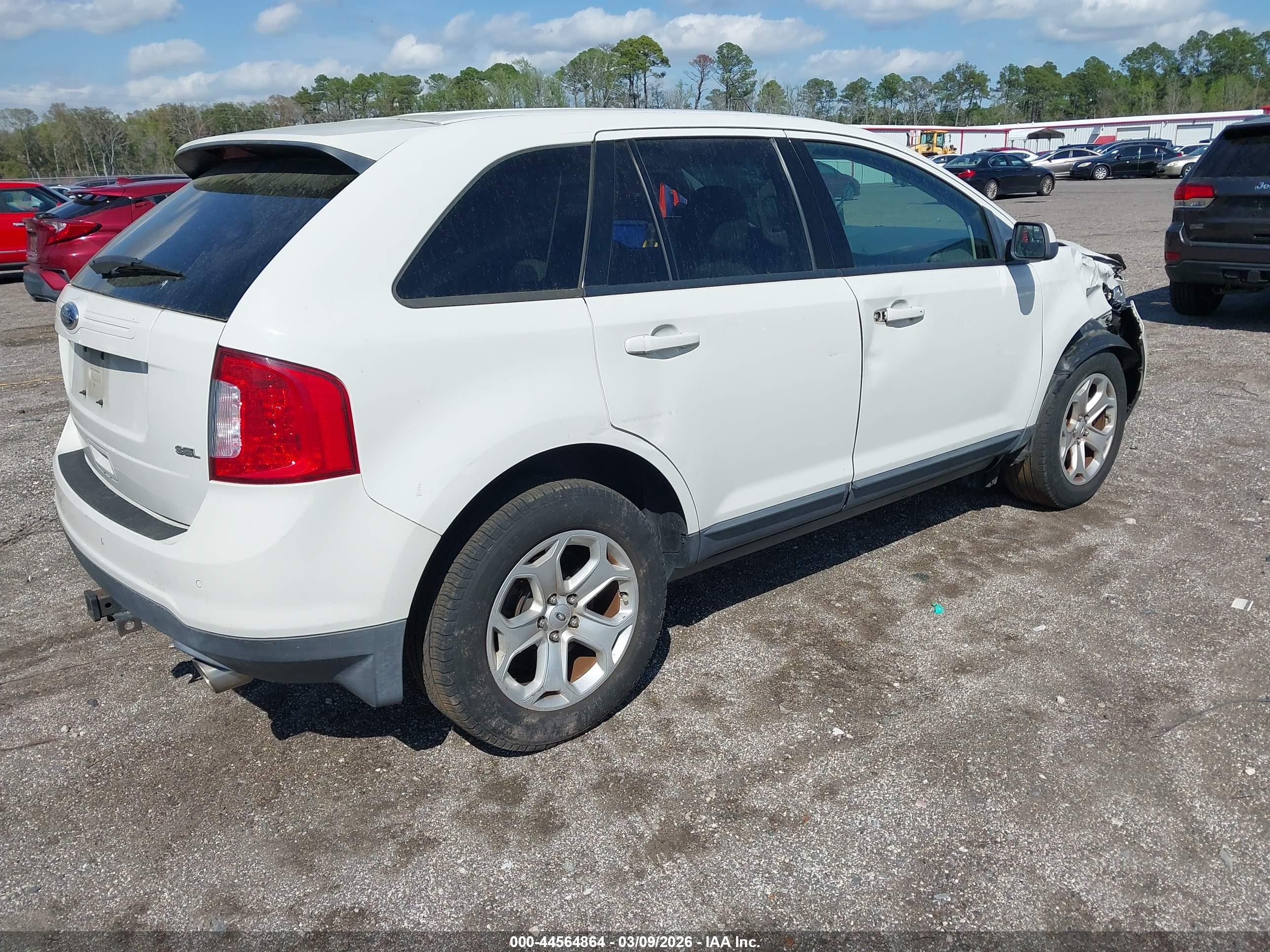 FORD EDGE image 4
