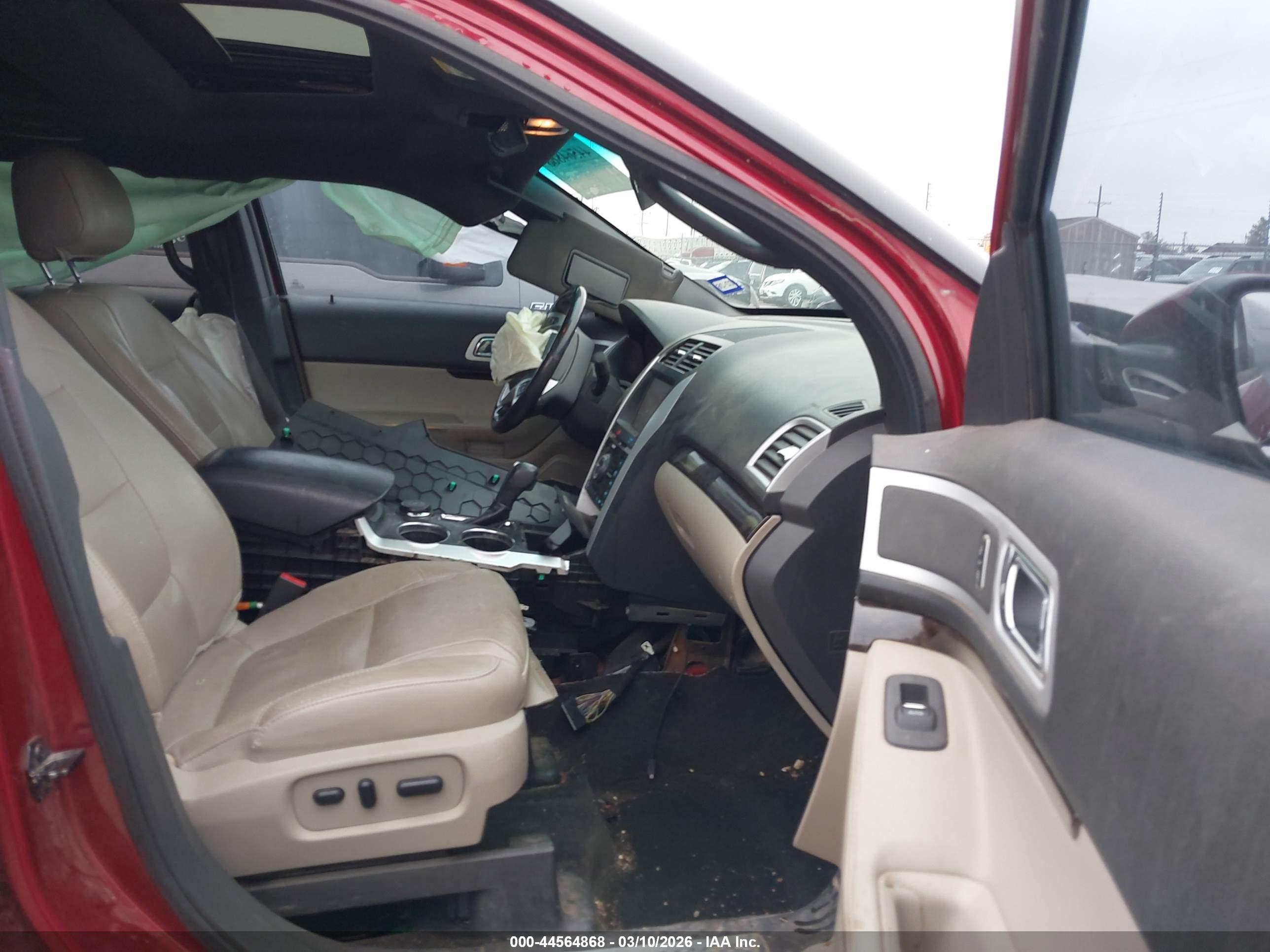 FORD EXPLORER image 5