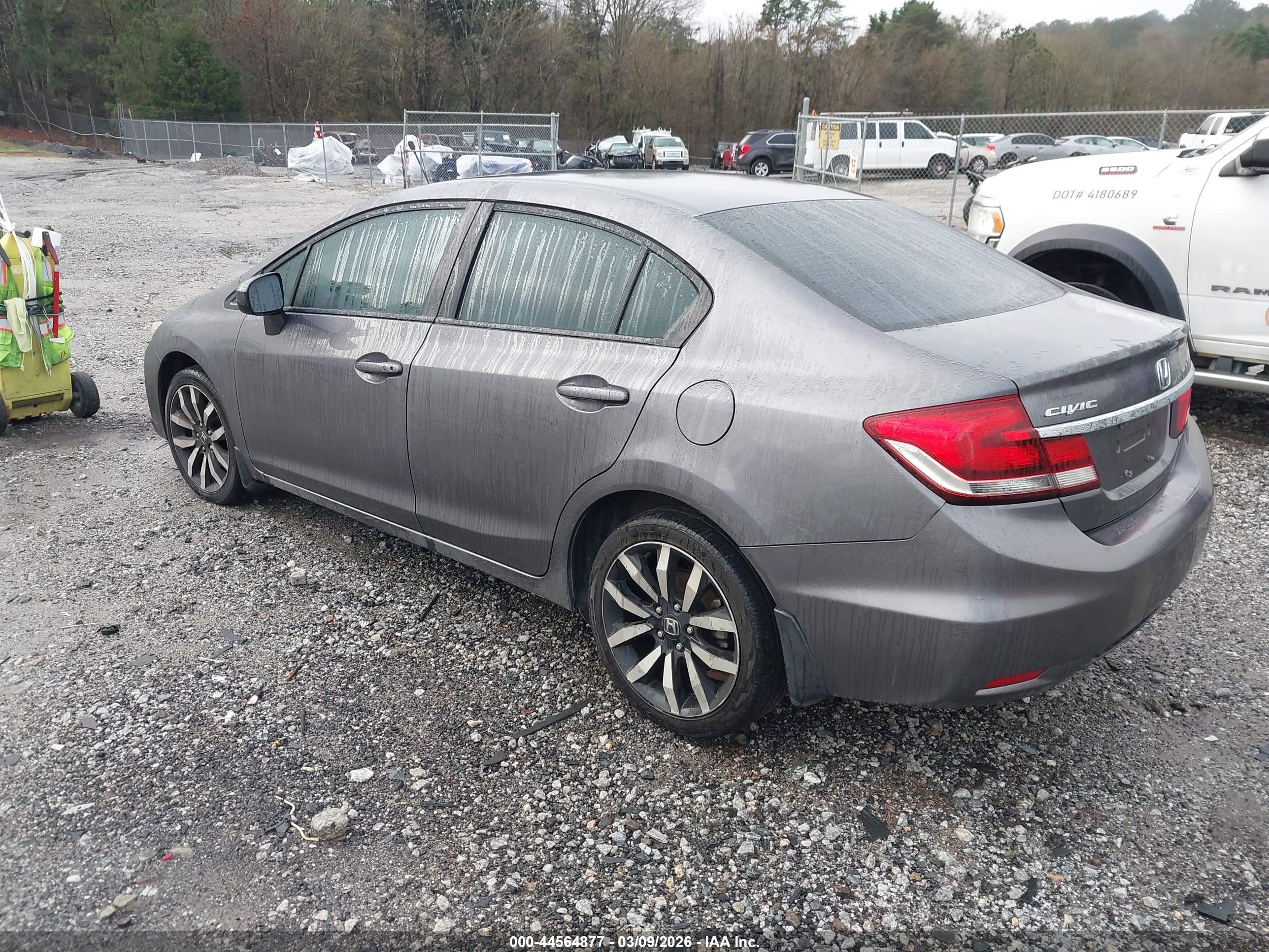 HONDA CIVIC image 3