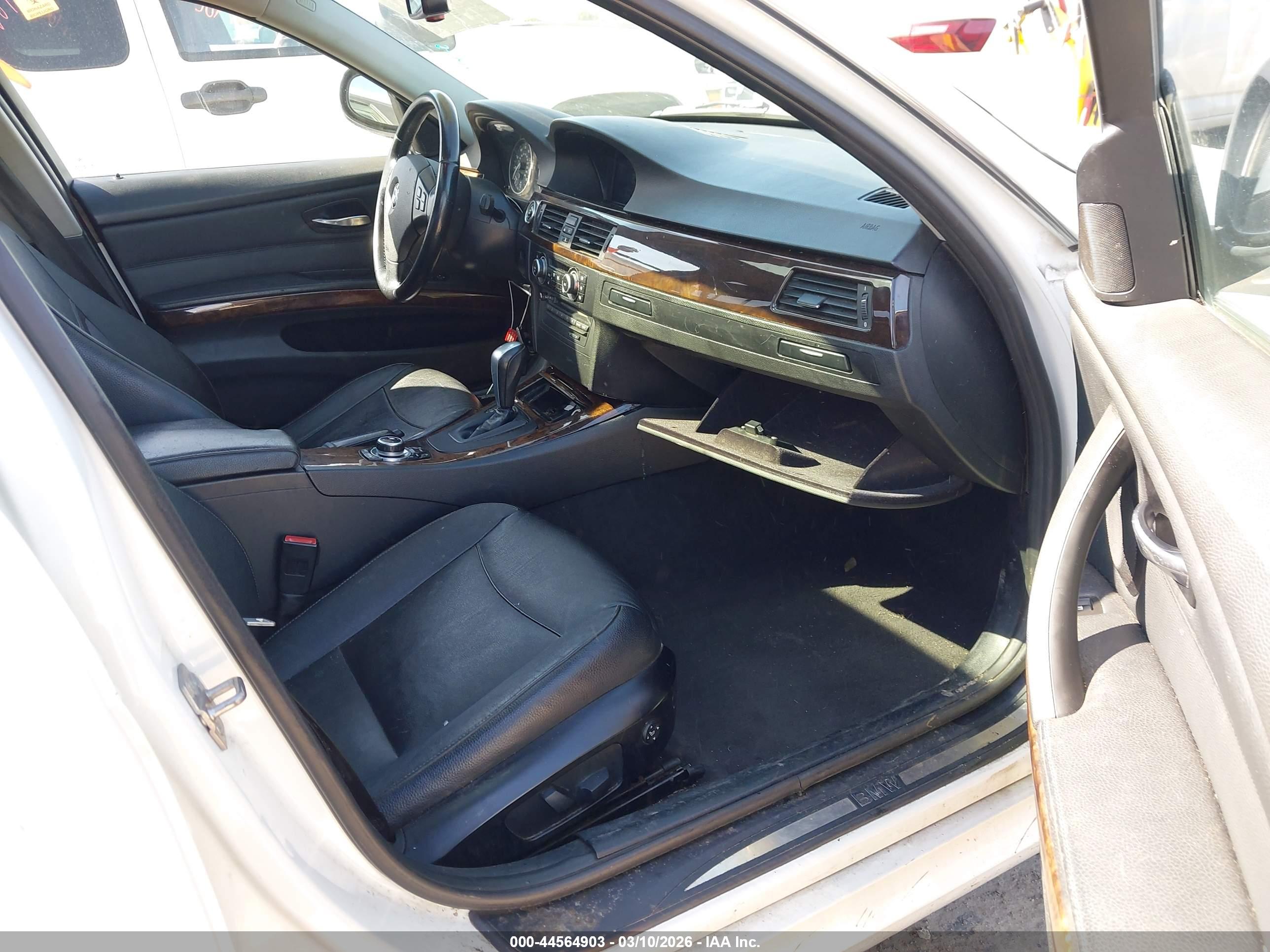 BMW 335D image 5