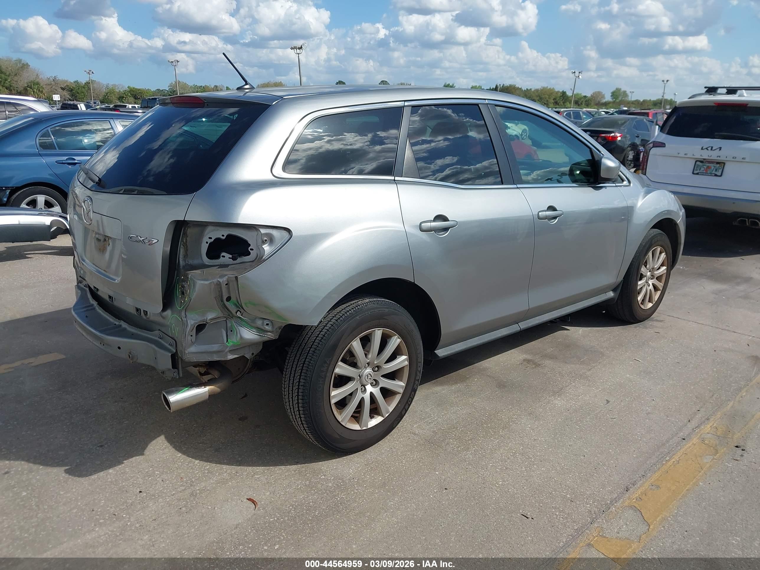 MAZDA CX-7 image 4
