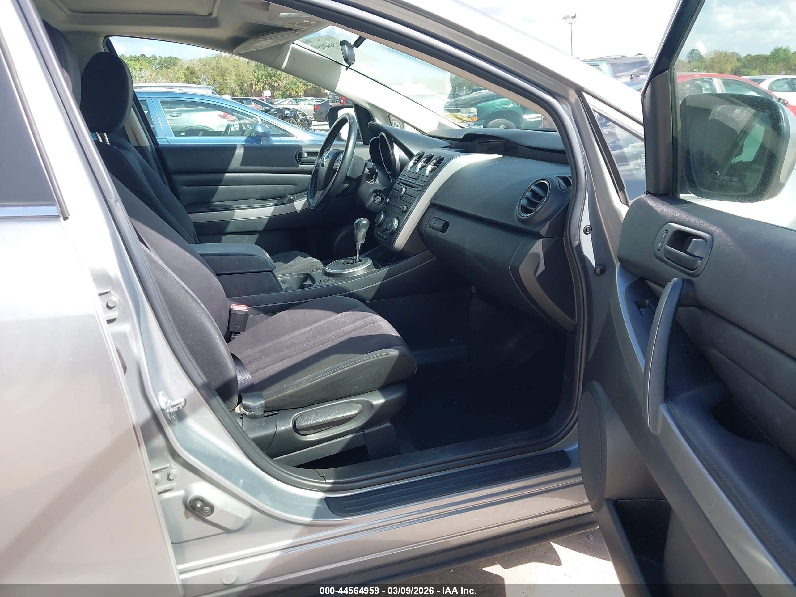 MAZDA CX-7 image 5