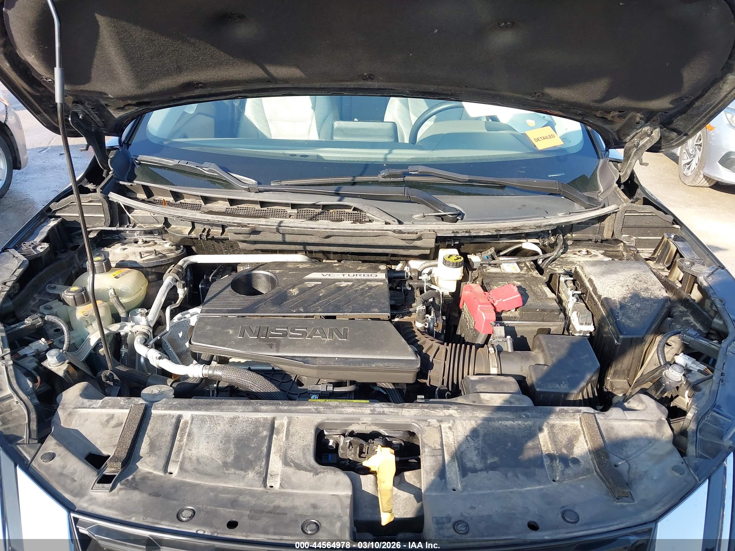 NISSAN ROGUE image 10