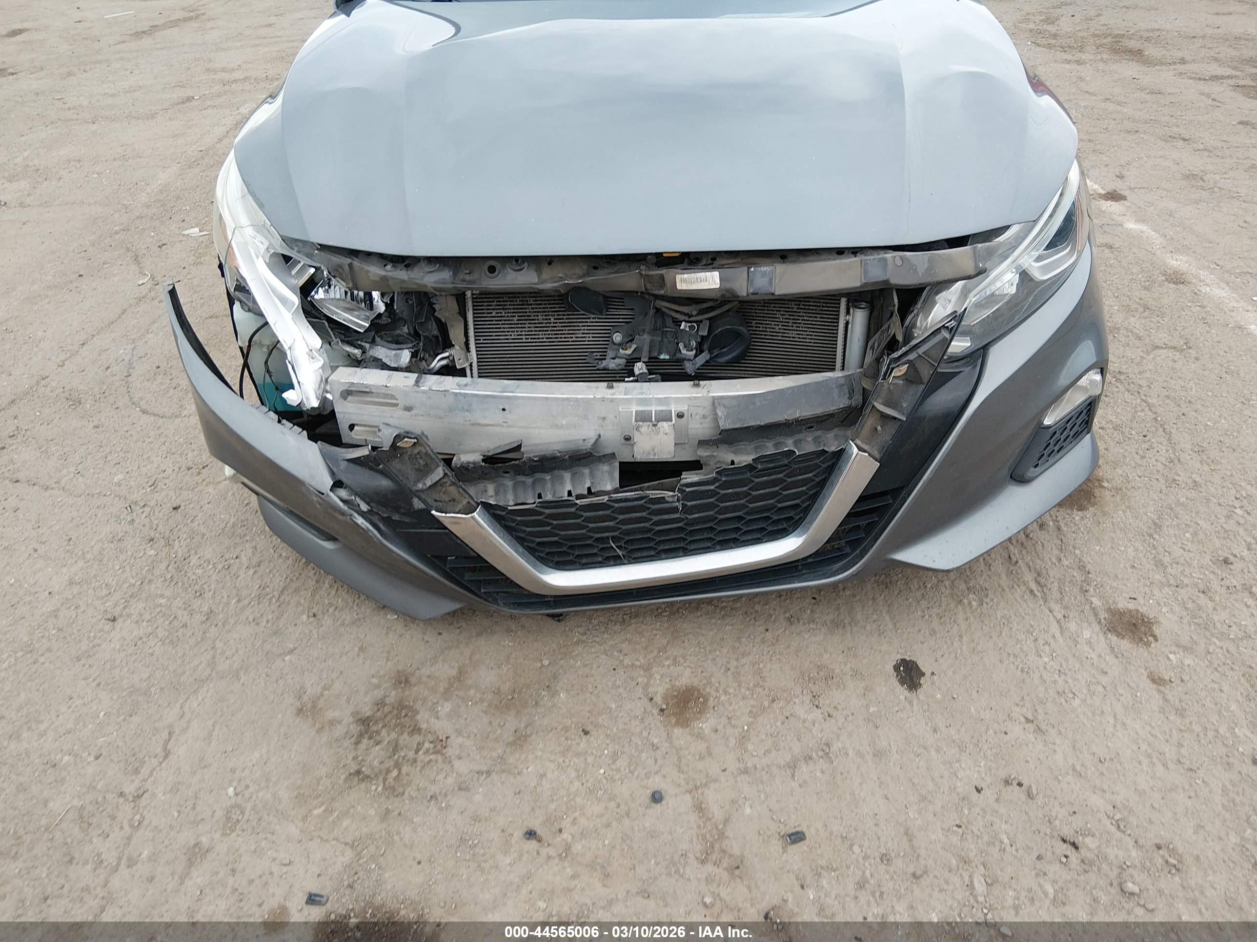 NISSAN ALTIMA image 6