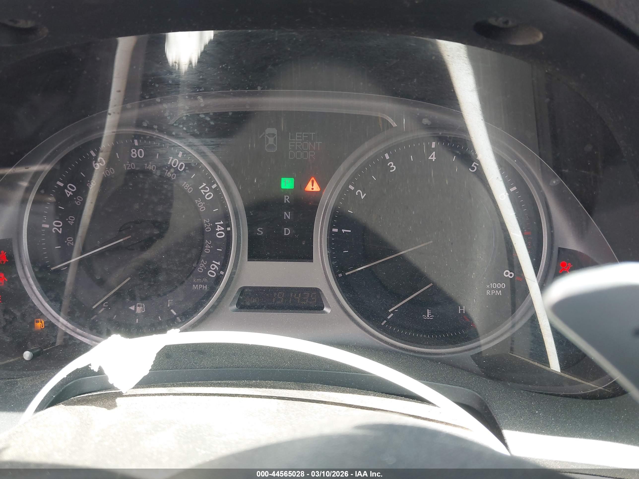 LEXUS IS image 7